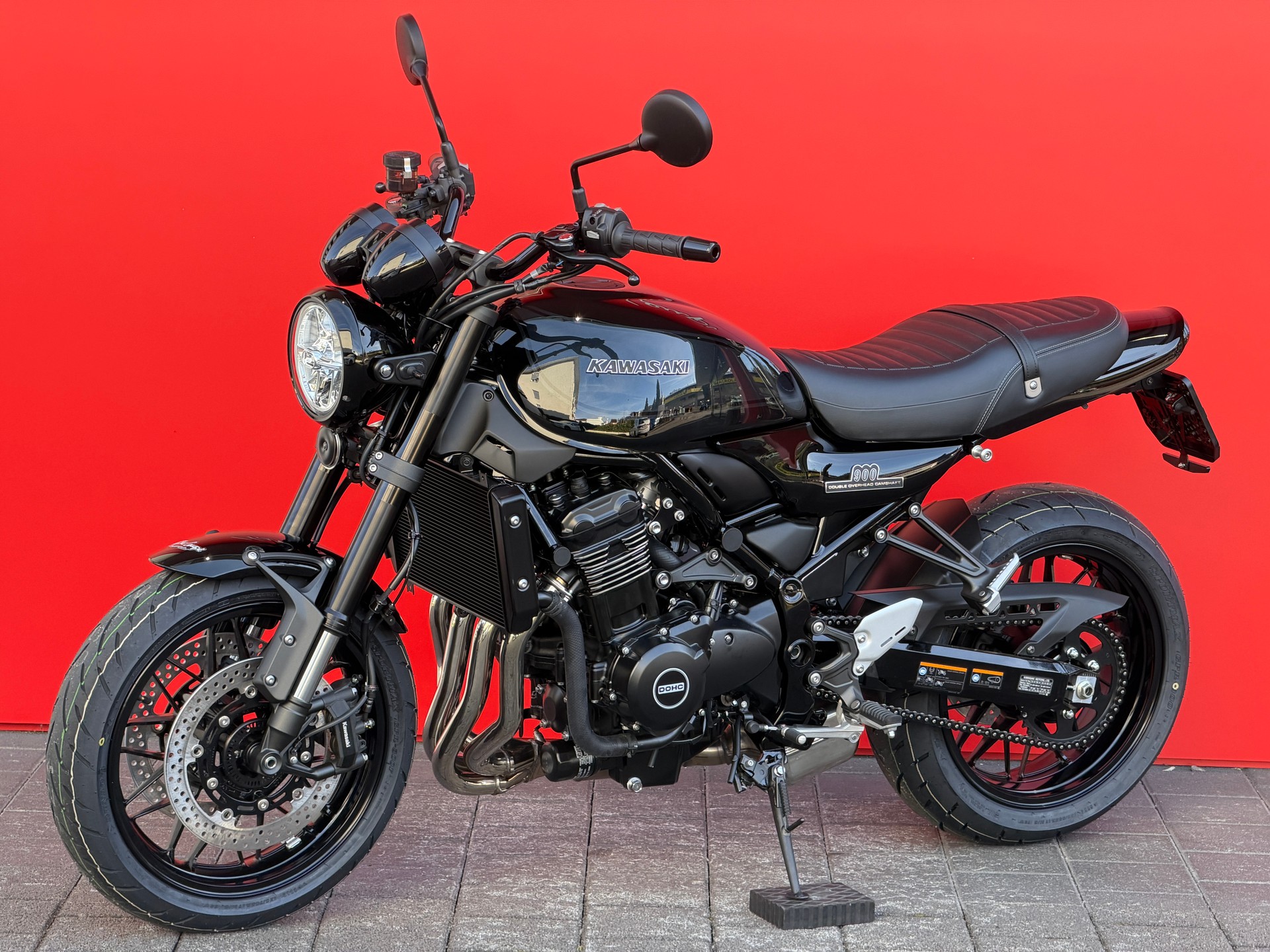 KAWASAKI Z 900 RS (70kW) Black Ball Edition-showroom-element-2