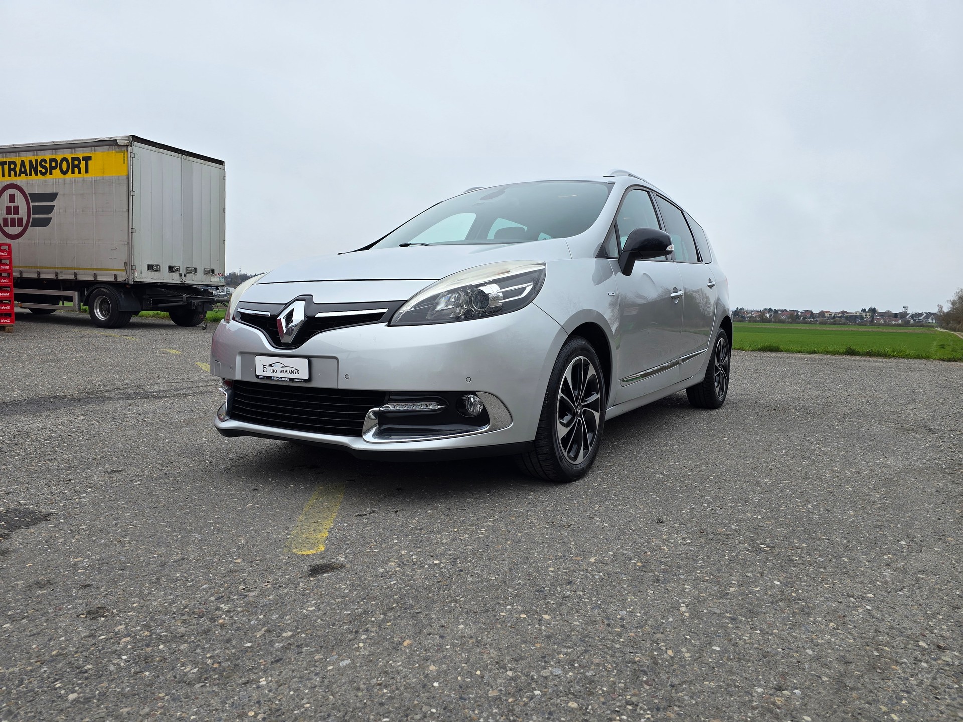 RENAULT Grand Scénic 1.6 dCi Bose-image-1