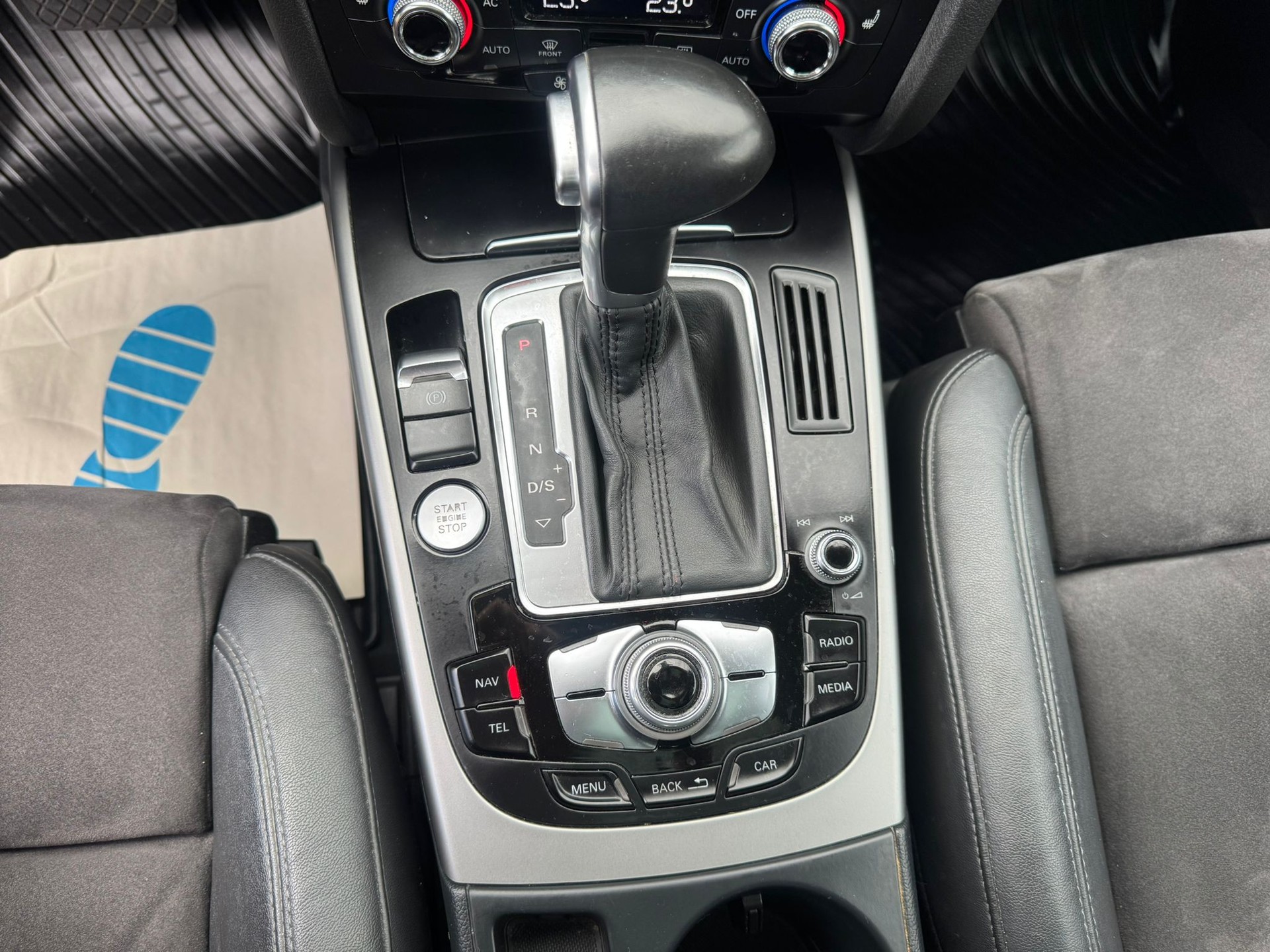 AUDI A4 Avant 3.0 TFSI S-Line quattro tiptronic-image-21