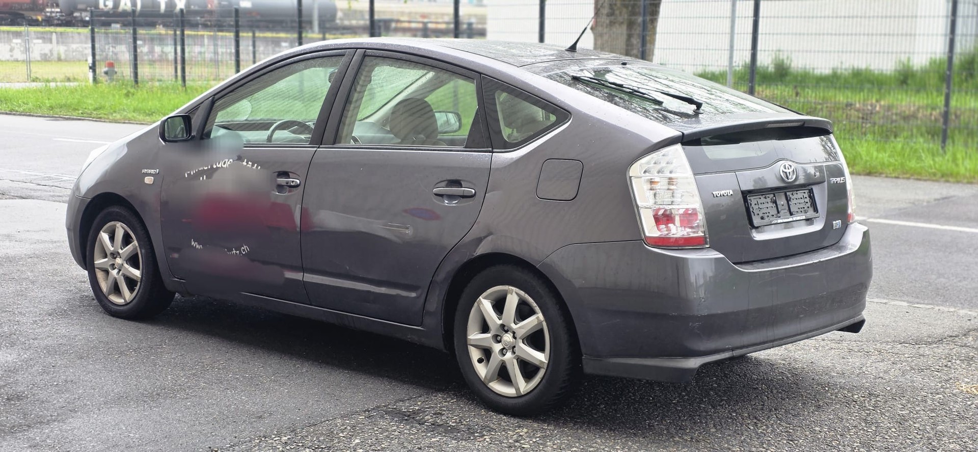 TOYOTA Prius 1.5 16V Hybrid Limited-image-3