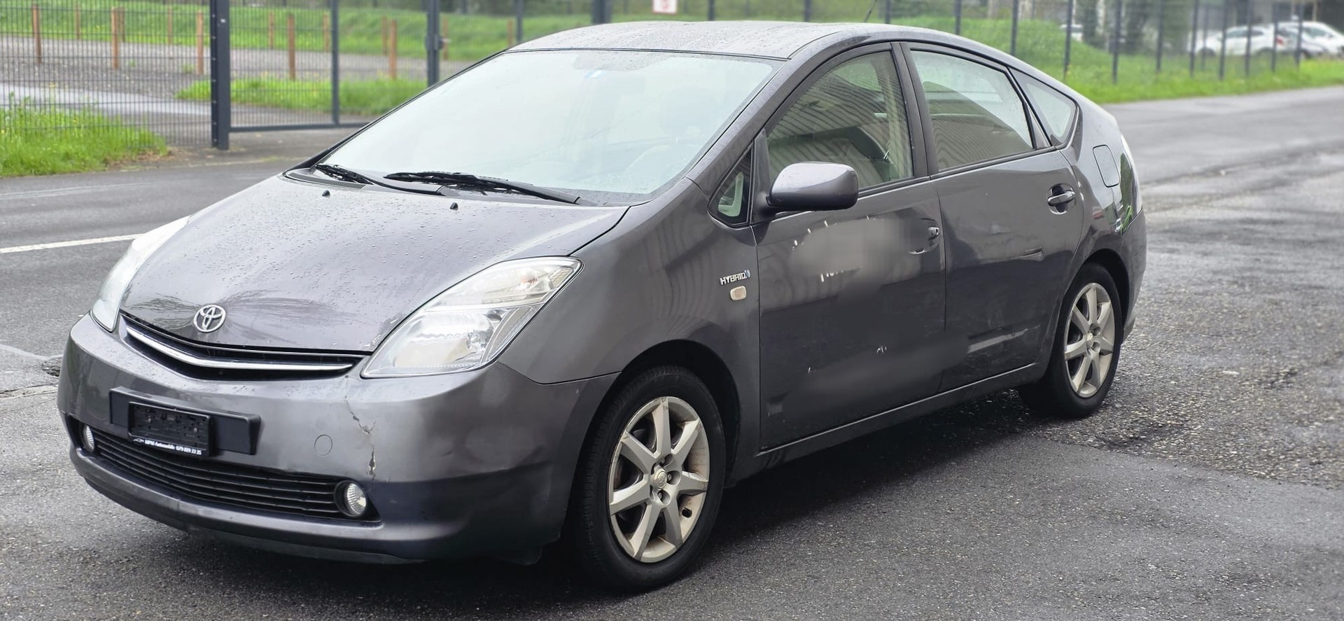 TOYOTA Prius 1.5 16V Hybrid Limited-image-2