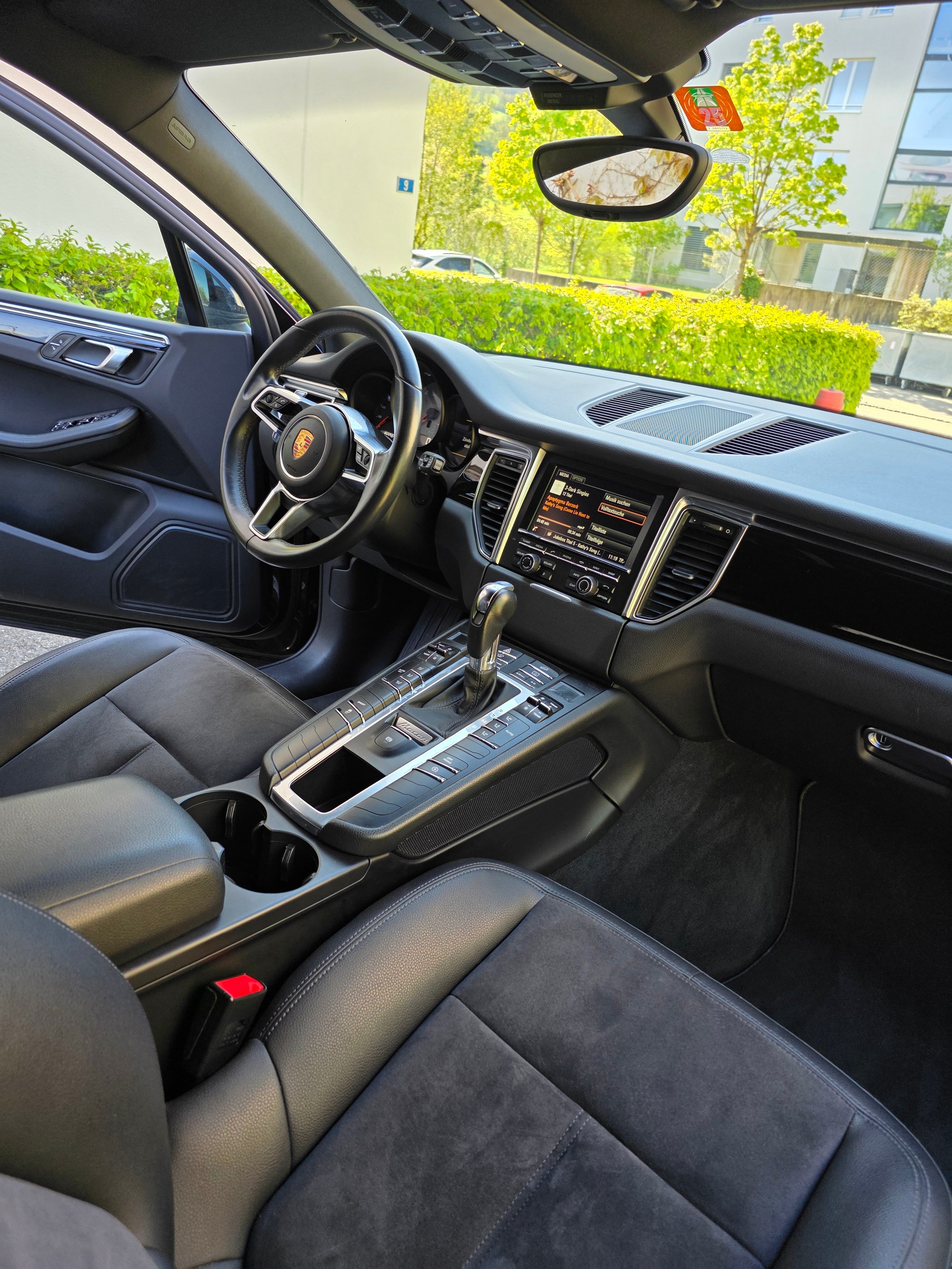 PORSCHE Macan S Diesel PDK-image-10