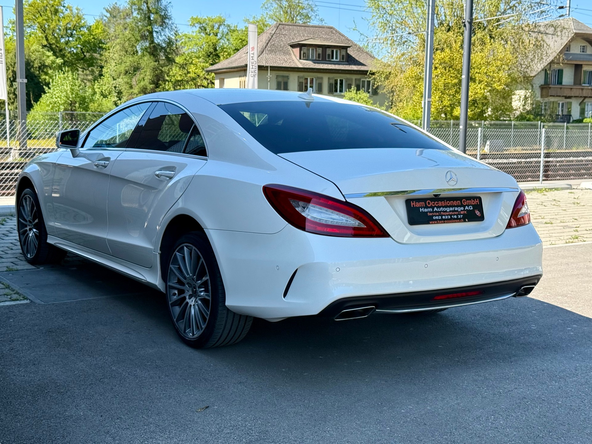 MERCEDES-BENZ CLS 350 d 4Matic 9G-Tronic-image-2