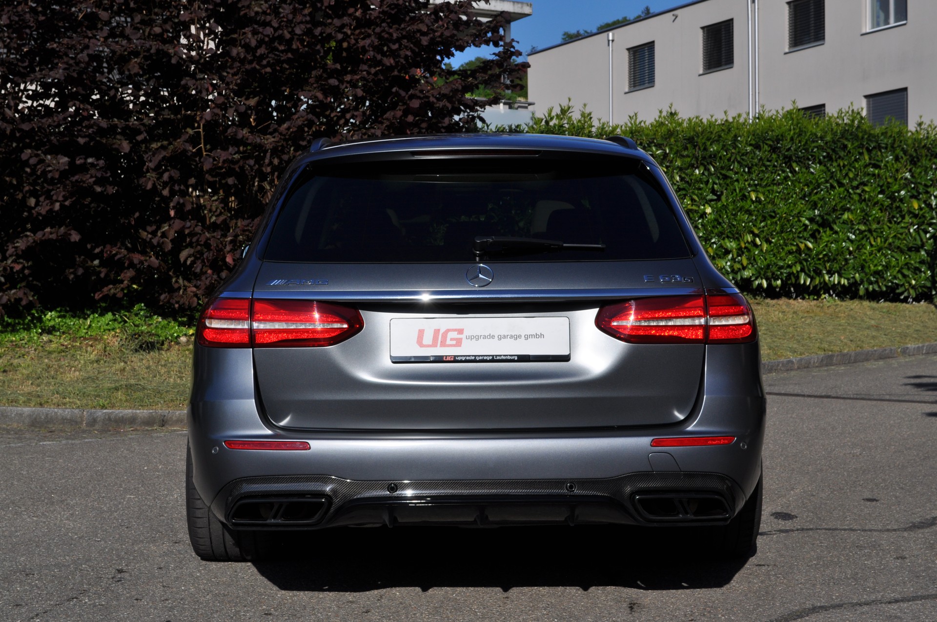 MERCEDES-BENZ E 63 AMG S 4 Matic 9G-Tronic-image-5