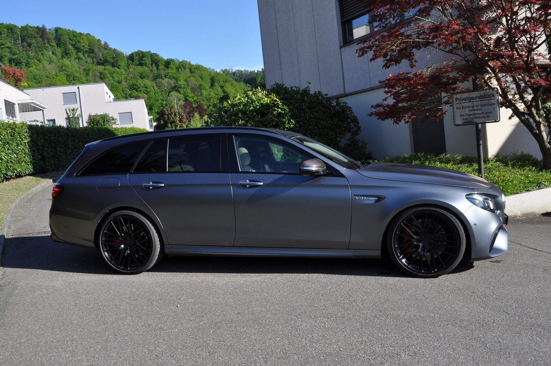 MERCEDES-BENZ E 63 AMG S 4 Matic 9G-Tronic-image-3