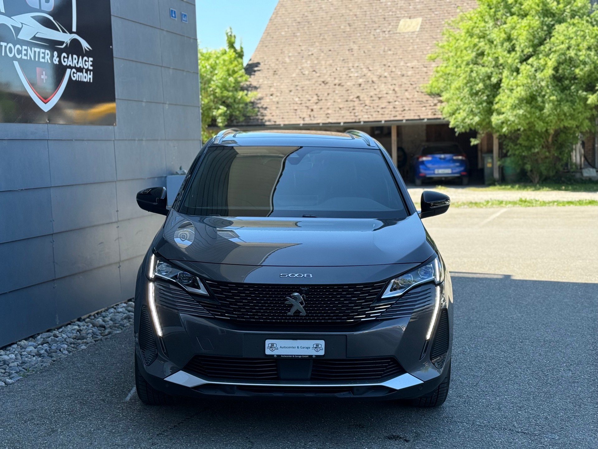 PEUGEOT 5008 1.5 BlueHDi GT Pack EAT8 °° 7 Plätzer °°-image-7