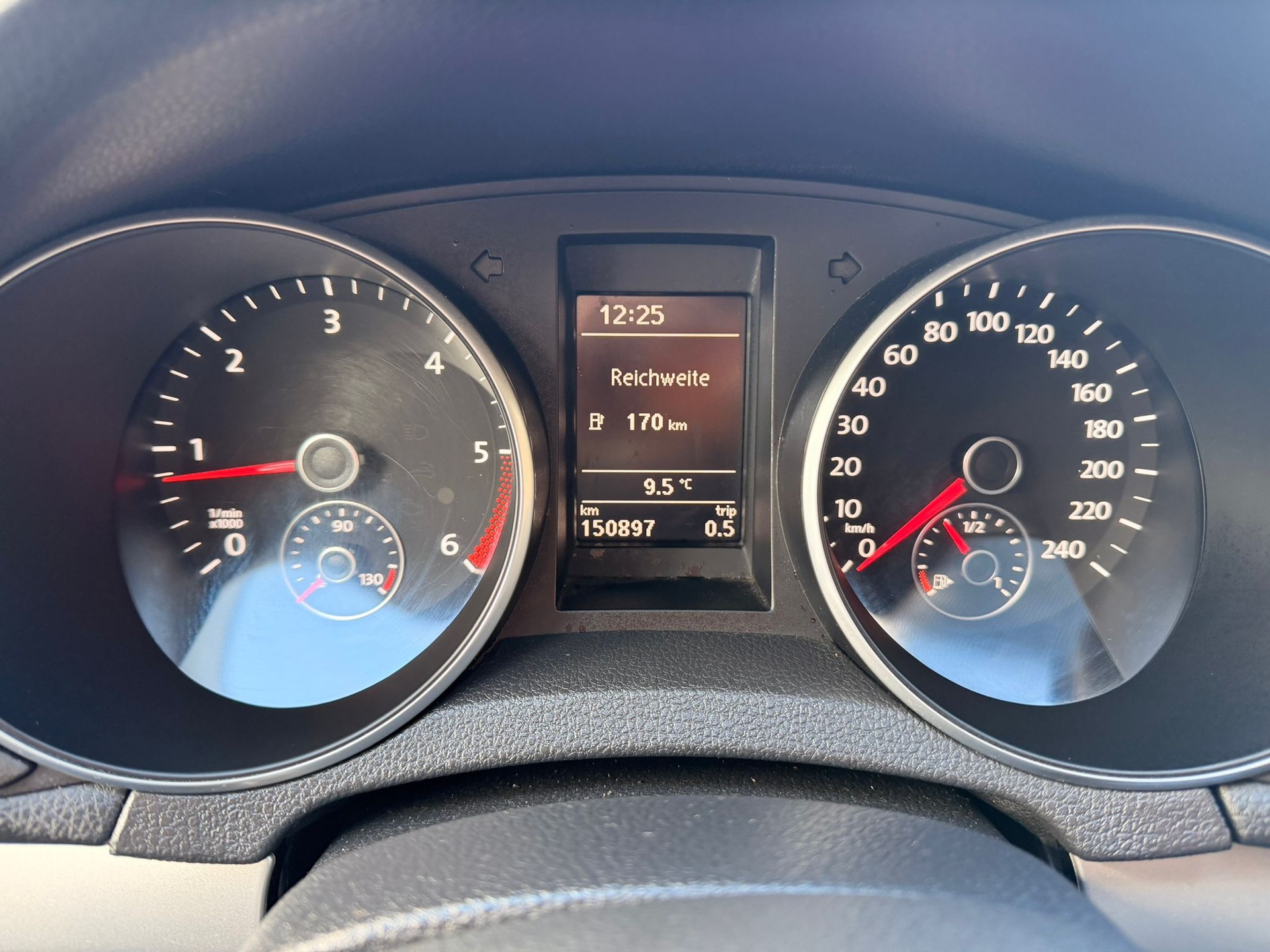 VW Golf Variant 2.0 TDI Highline | Frisch MFK | Service Neu | Neue Kupplung | Gepflegt-image-11