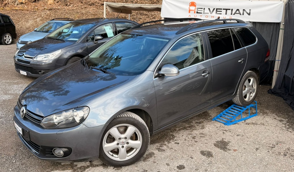 VW Golf Variant 2.0 TDI Highline | Frisch MFK | Service Neu | Neue Kupplung | Gepflegt-image-6