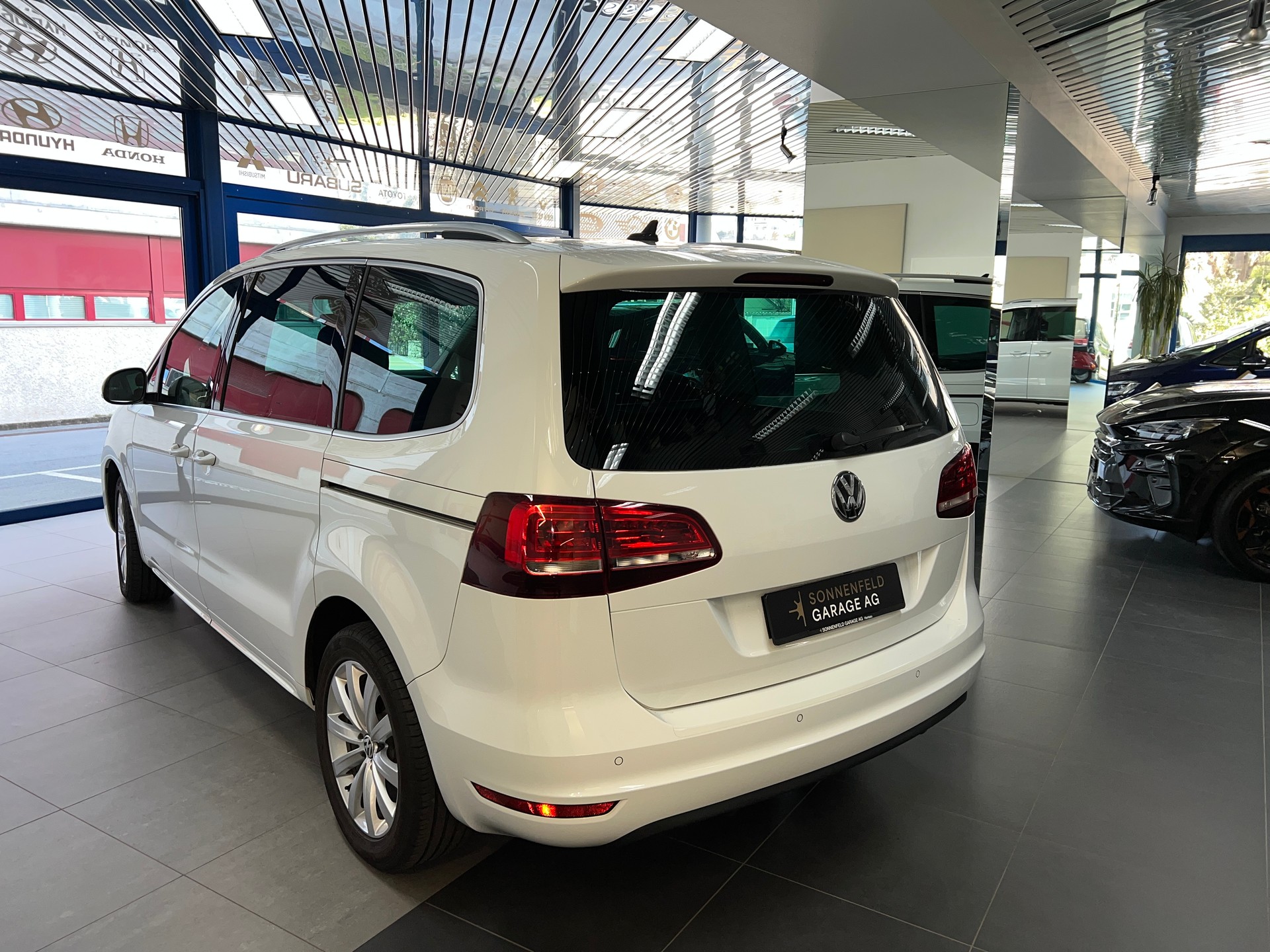 VW Sharan 2.0 TDI BMT Highline 4Motion DSG-image-3