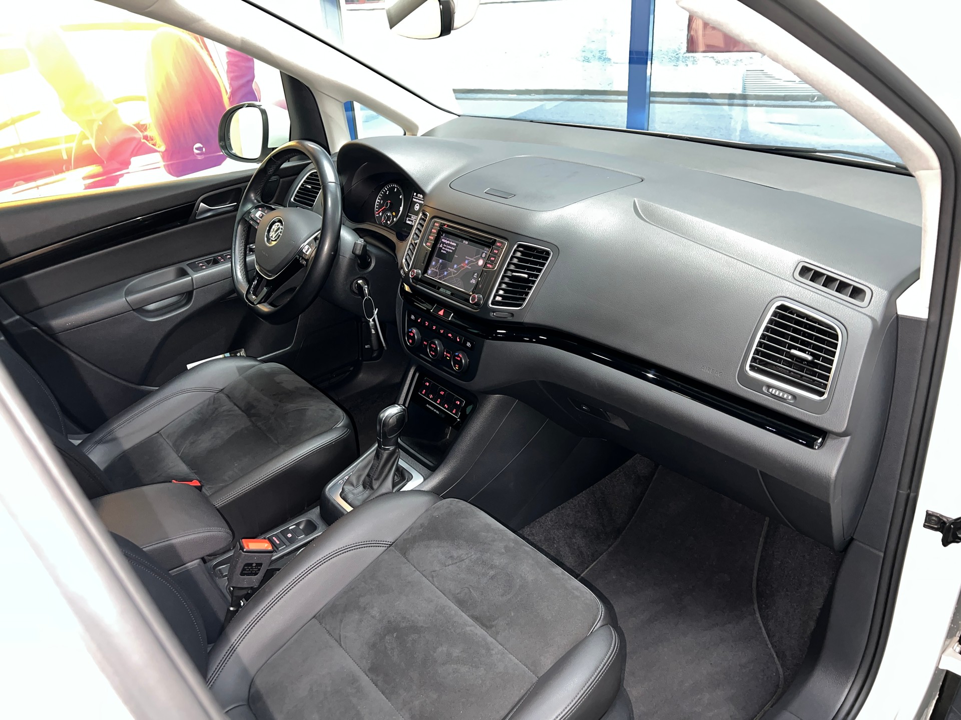 VW Sharan 2.0 TDI BMT Highline 4Motion DSG-image-9