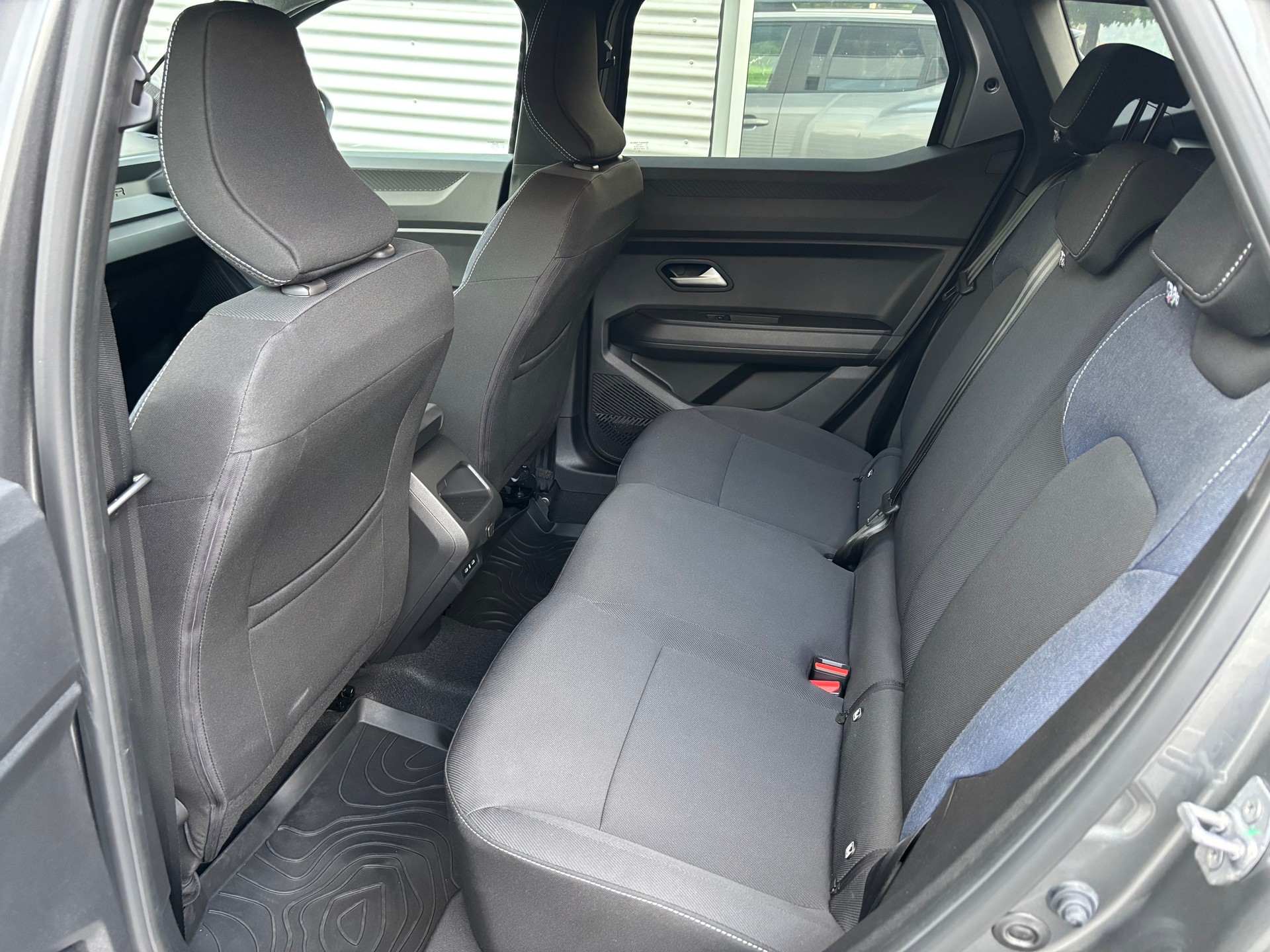 DACIA Duster TCe 130 48V Journey 4x4-image-8