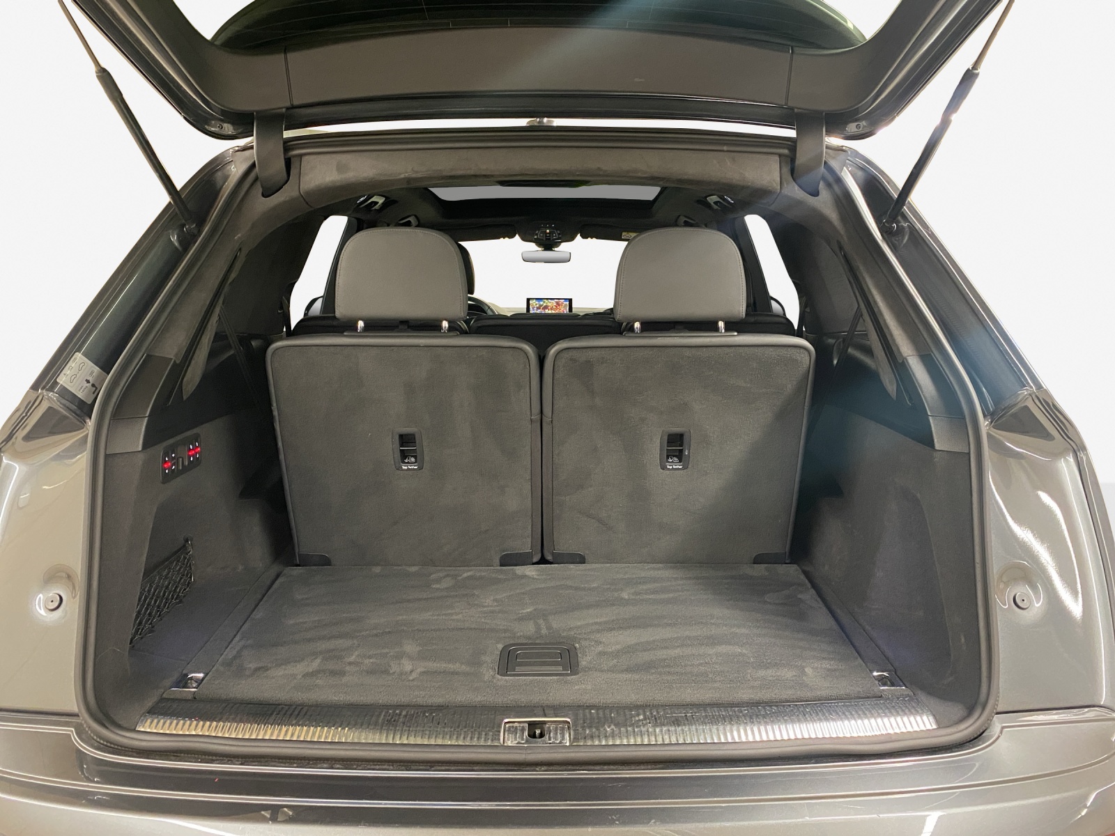 AUDI Q7 50 TDI quattro tiptronic-image-12