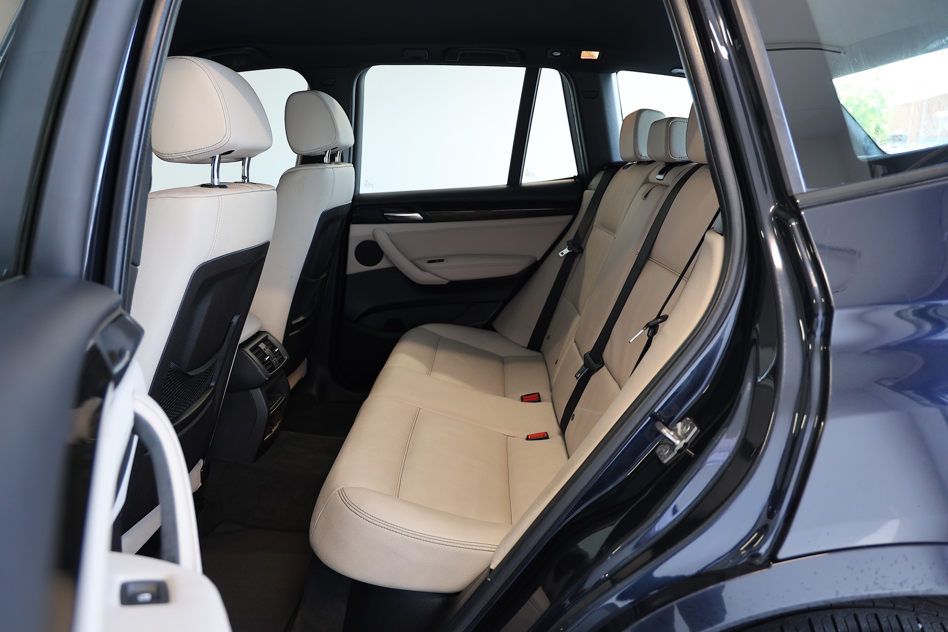 BMW X3 xDrive 30d M-Sport Steptronic-image-13