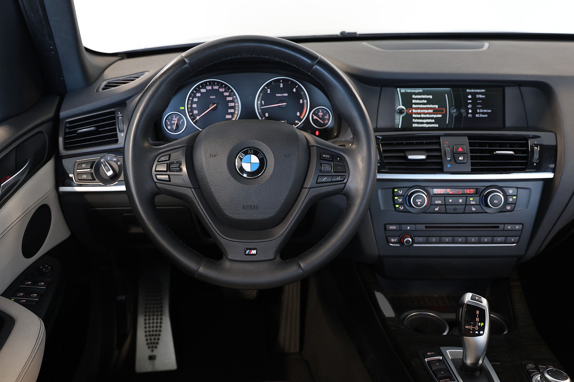 BMW X3 xDrive 30d M-Sport Steptronic-image-8