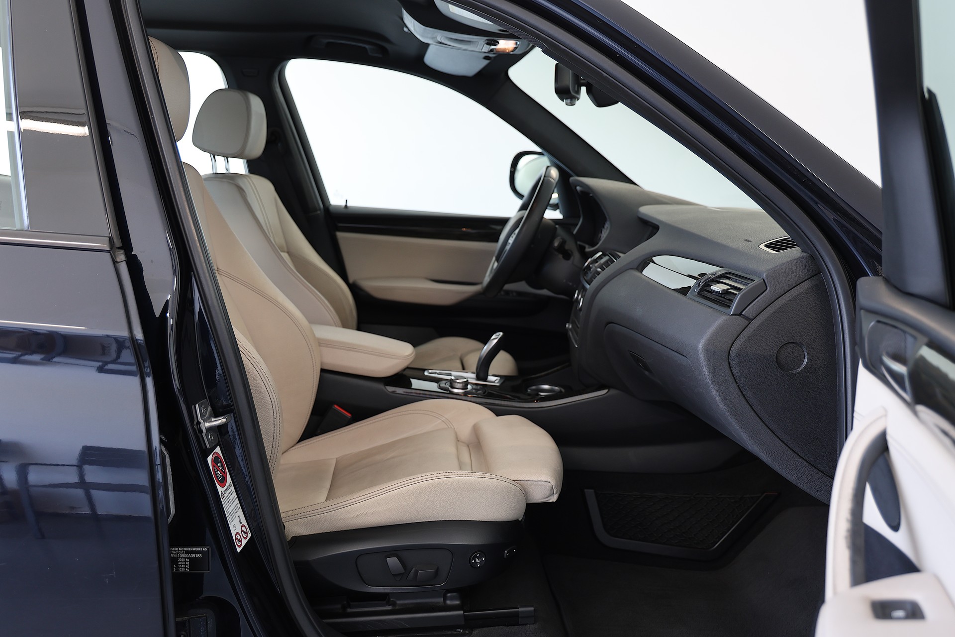 BMW X3 xDrive 30d M-Sport Steptronic-image-10