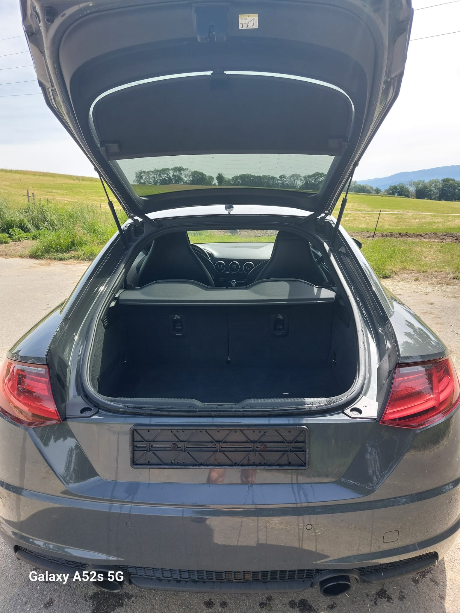 AUDI TT Coupé 2.0 TFSI quattro S-tronic-image-4