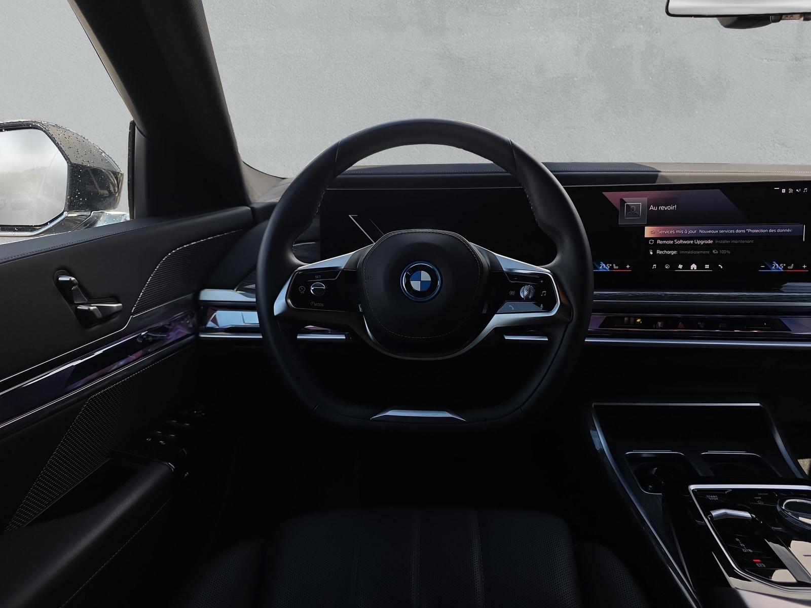 BMW i7 eDrive50 G70 (CH)  -image-16