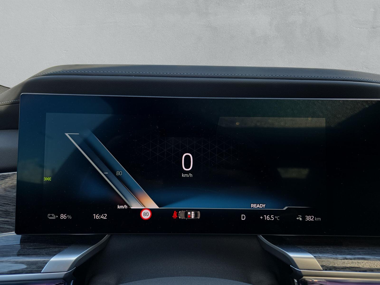 BMW i7 eDrive50 G70 (CH)  -image-19