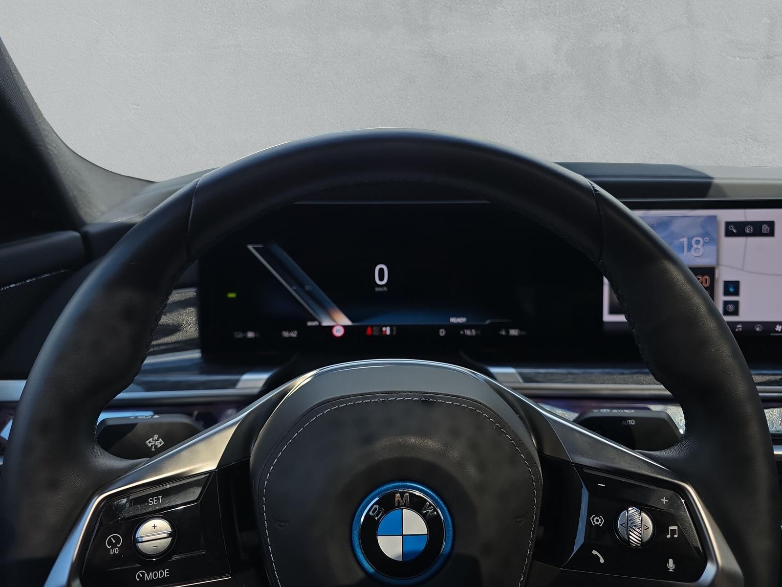 BMW i7 eDrive50 G70 (CH)  -image-18