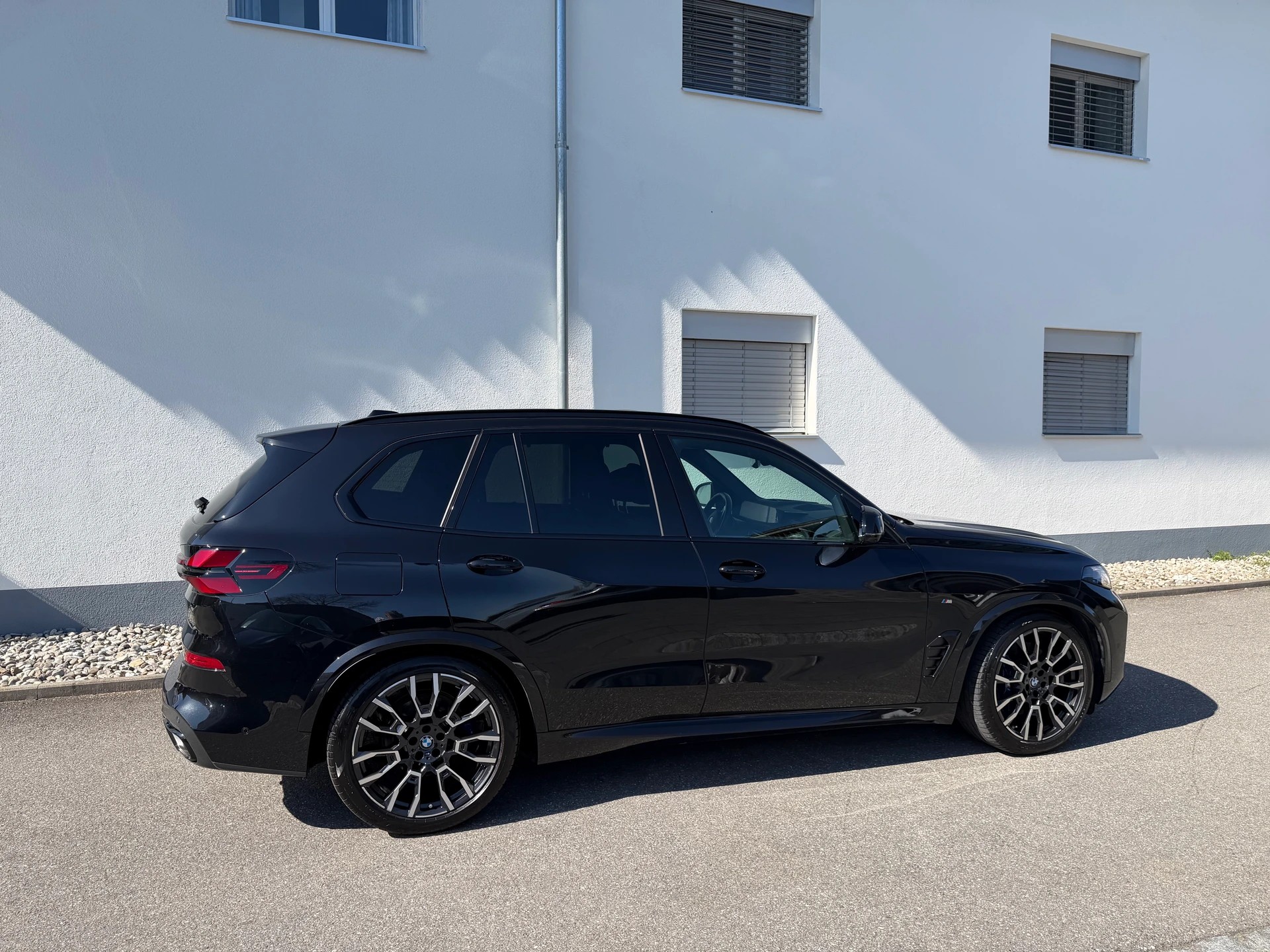 BMW X5 xDrive 48V 30d M Sport Pro Steptronic-image-4