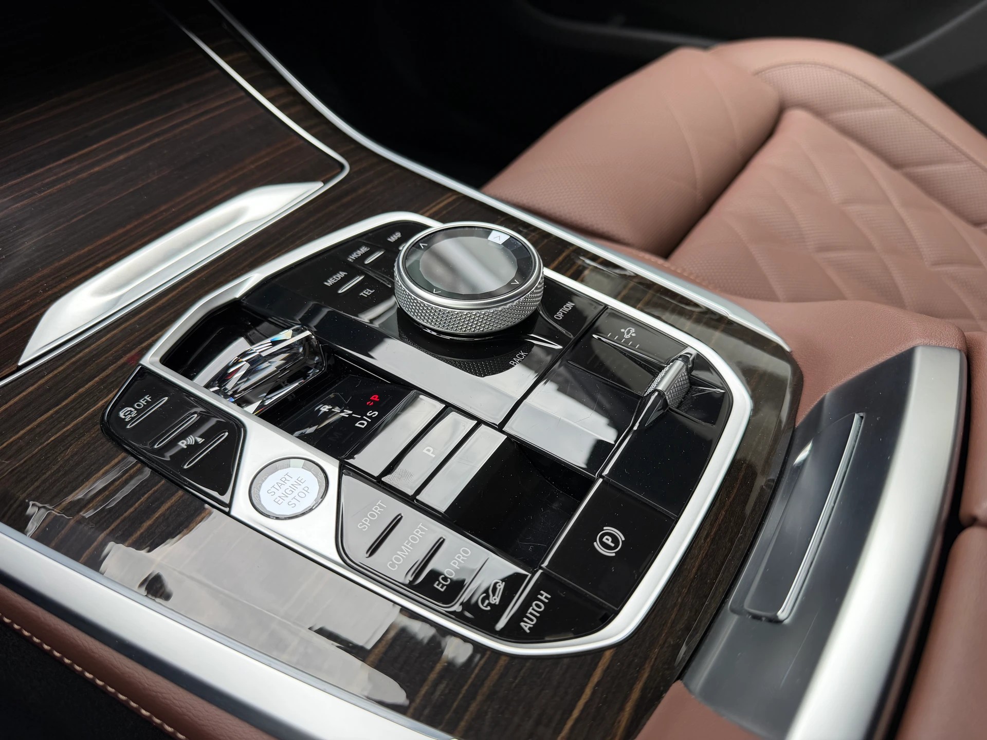 BMW X5 xDrive 48V 30d M Sport Pro Steptronic-image-25