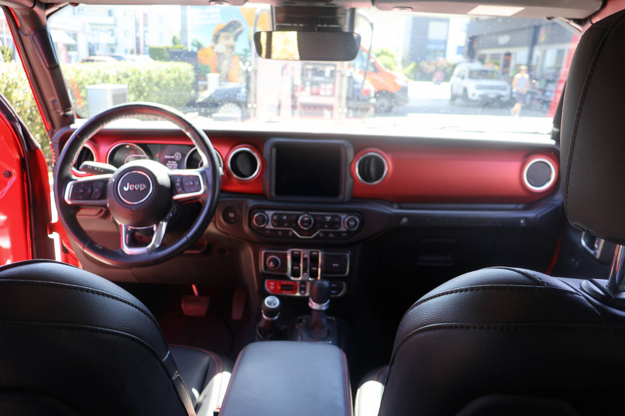 JEEP Wrangler 2.0 Turbo Rubicon Unlimited-image-9