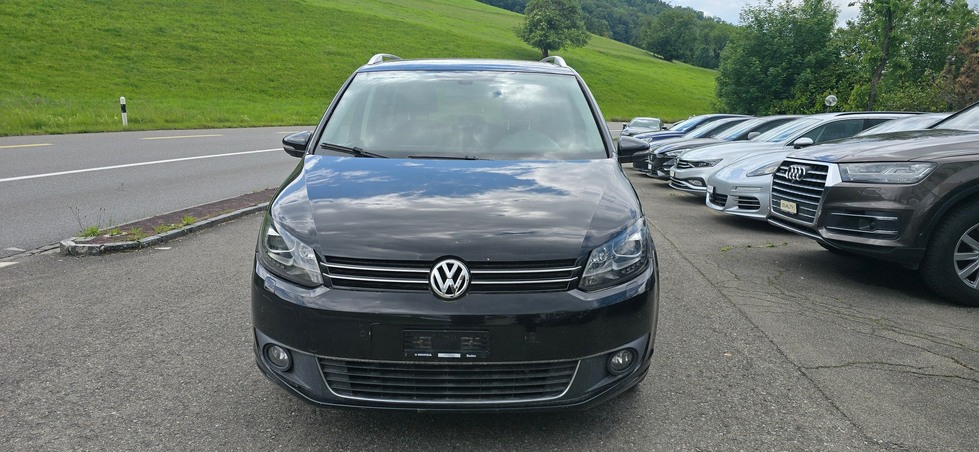 VW Touran 1.6 TDI BMT Comfortline DSG-image-0
