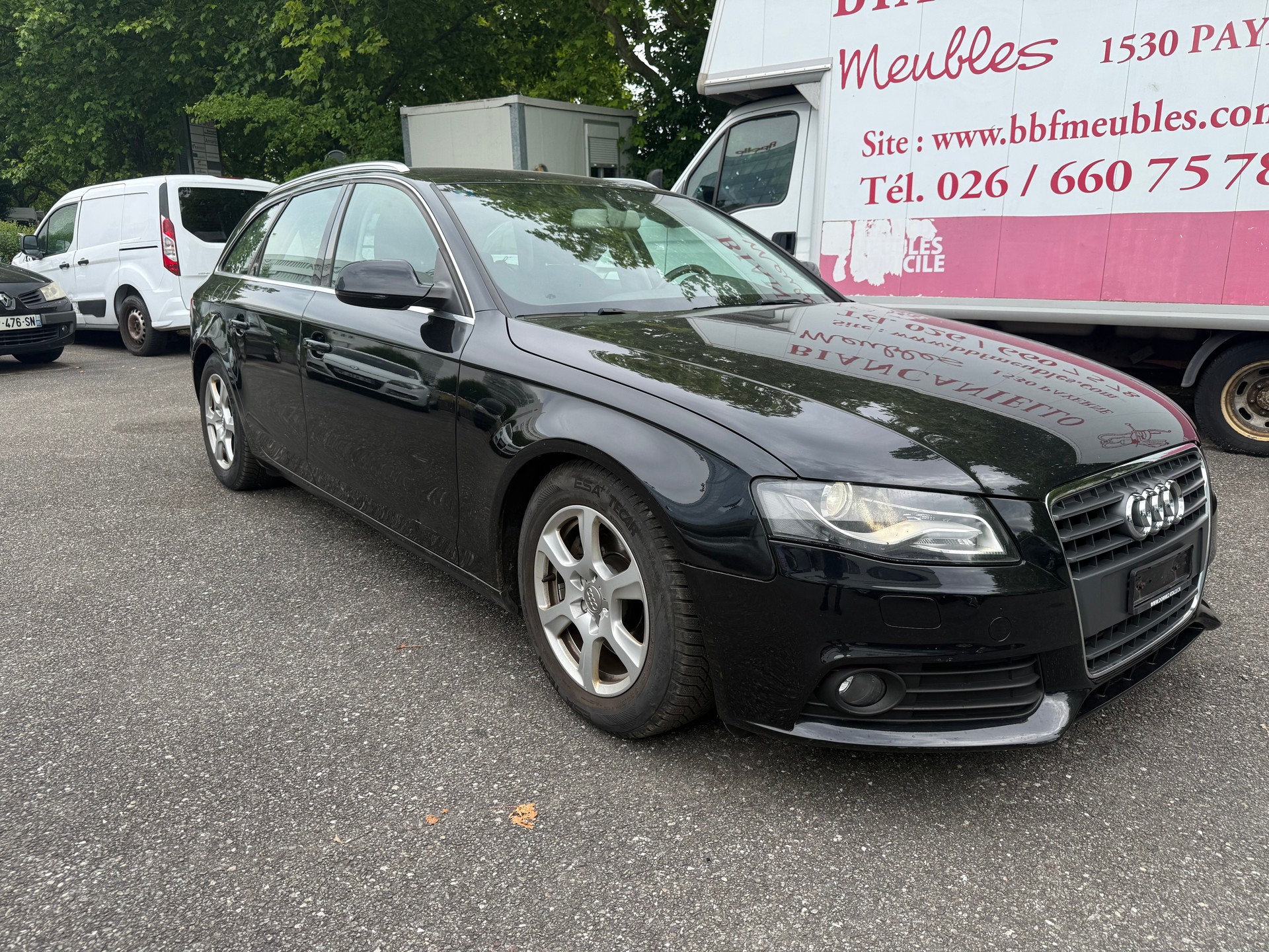 AUDI A4 Avant 1.8 TFSI multitronic-image-2