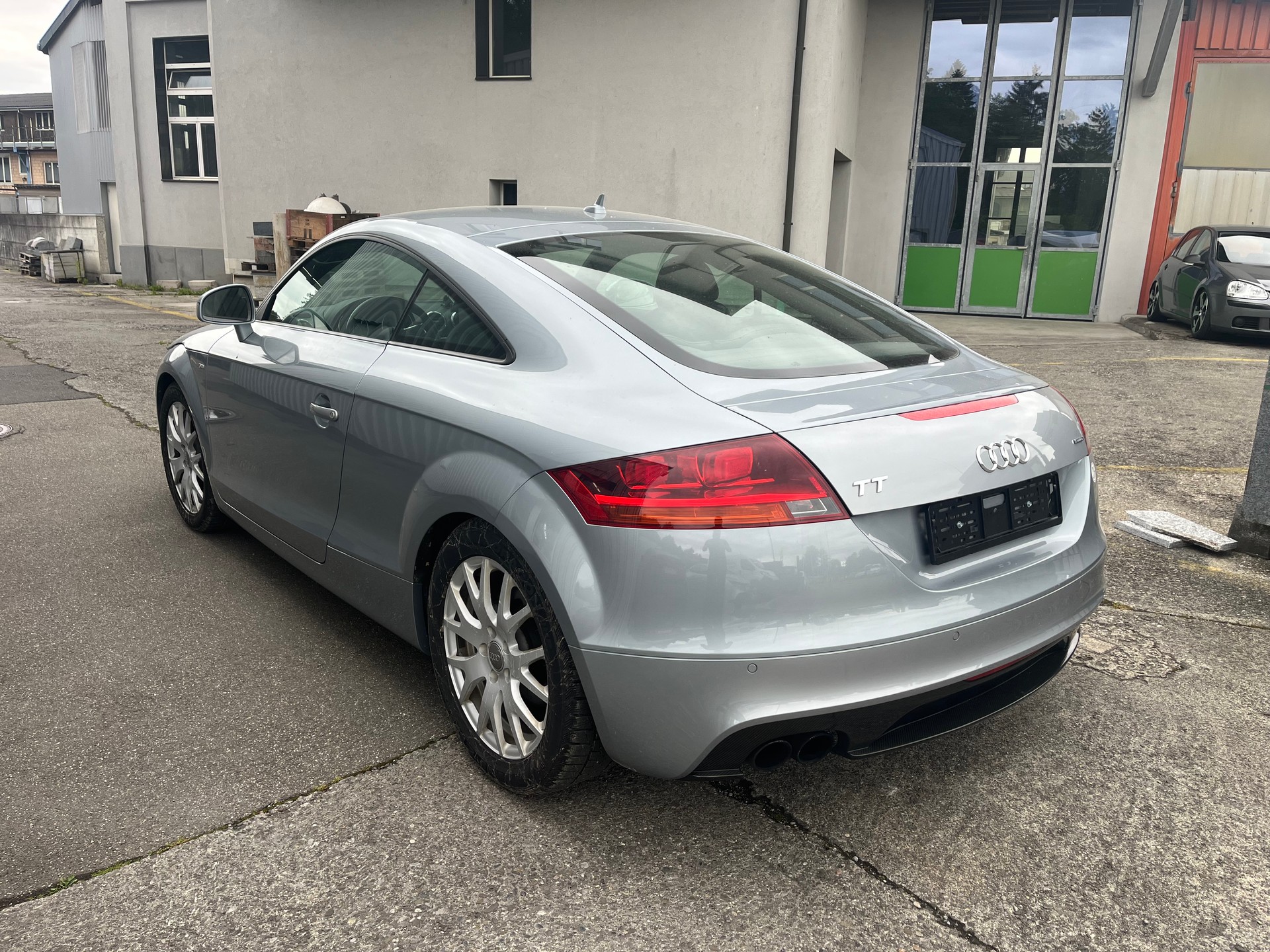 AUDI TT Coupé 2.0 TFSI quattro S-Line-image-4