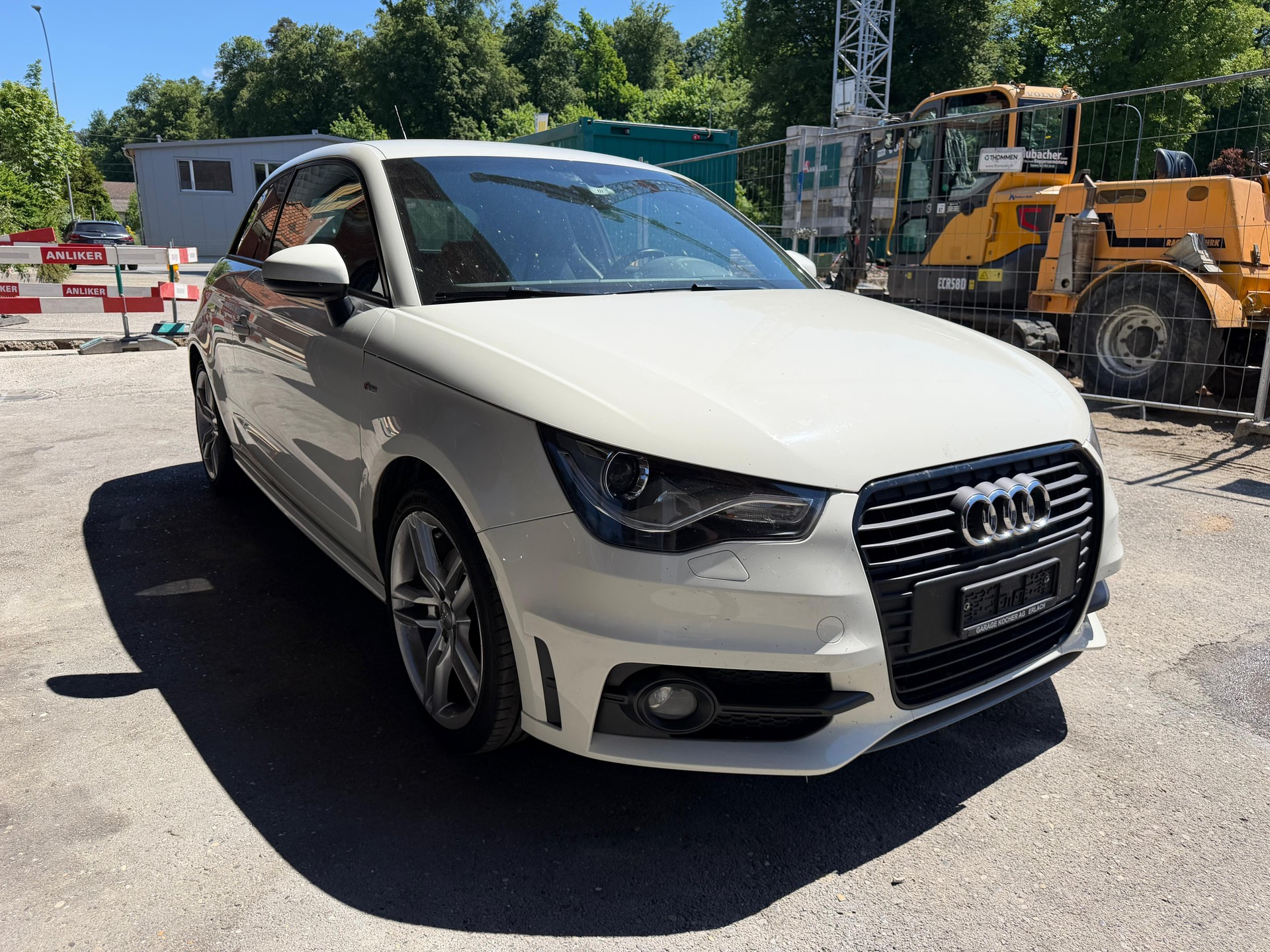 AUDI A1 1.4 TFSI Attraction S-tronic-image-0
