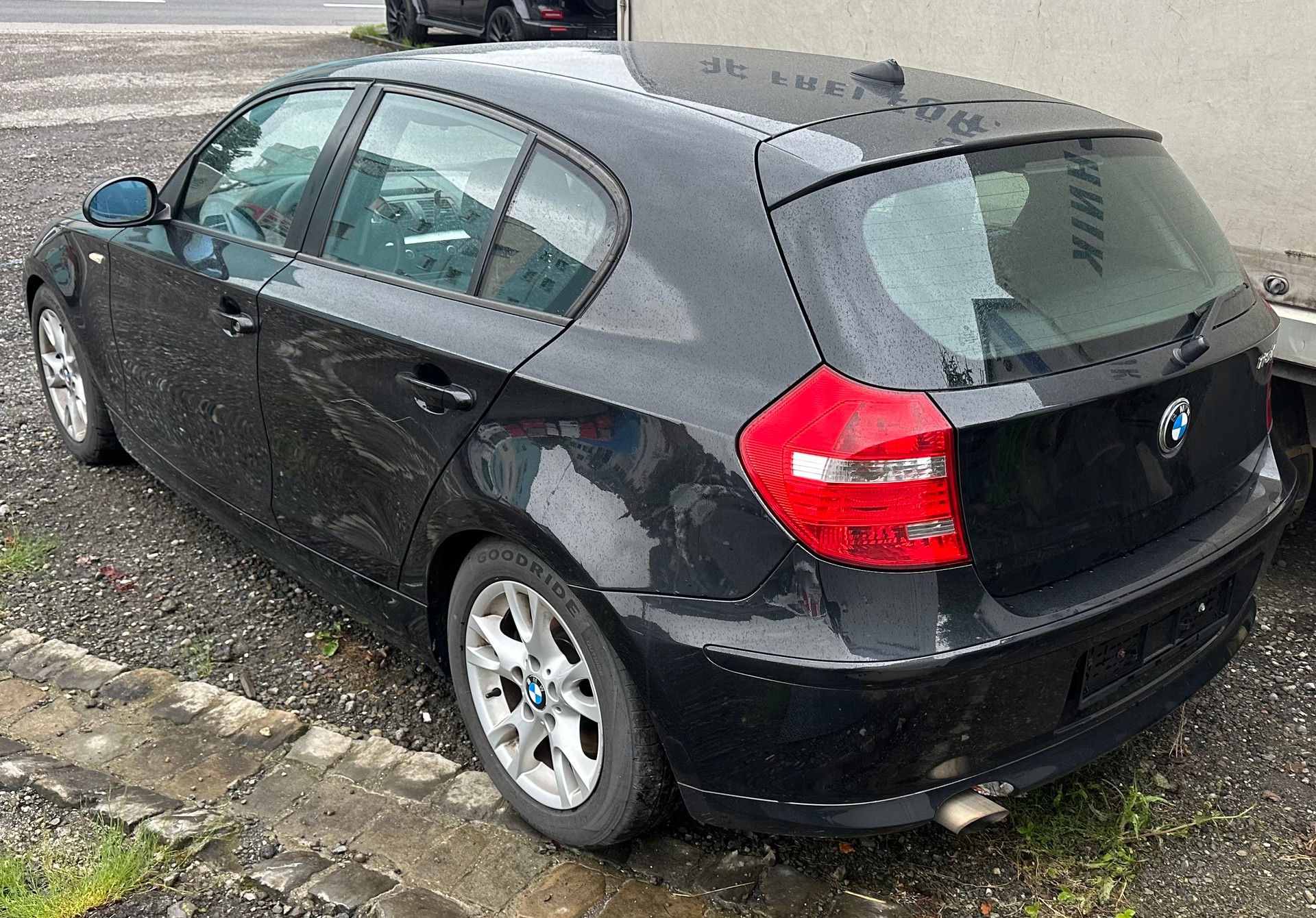 BMW 118d-image-4