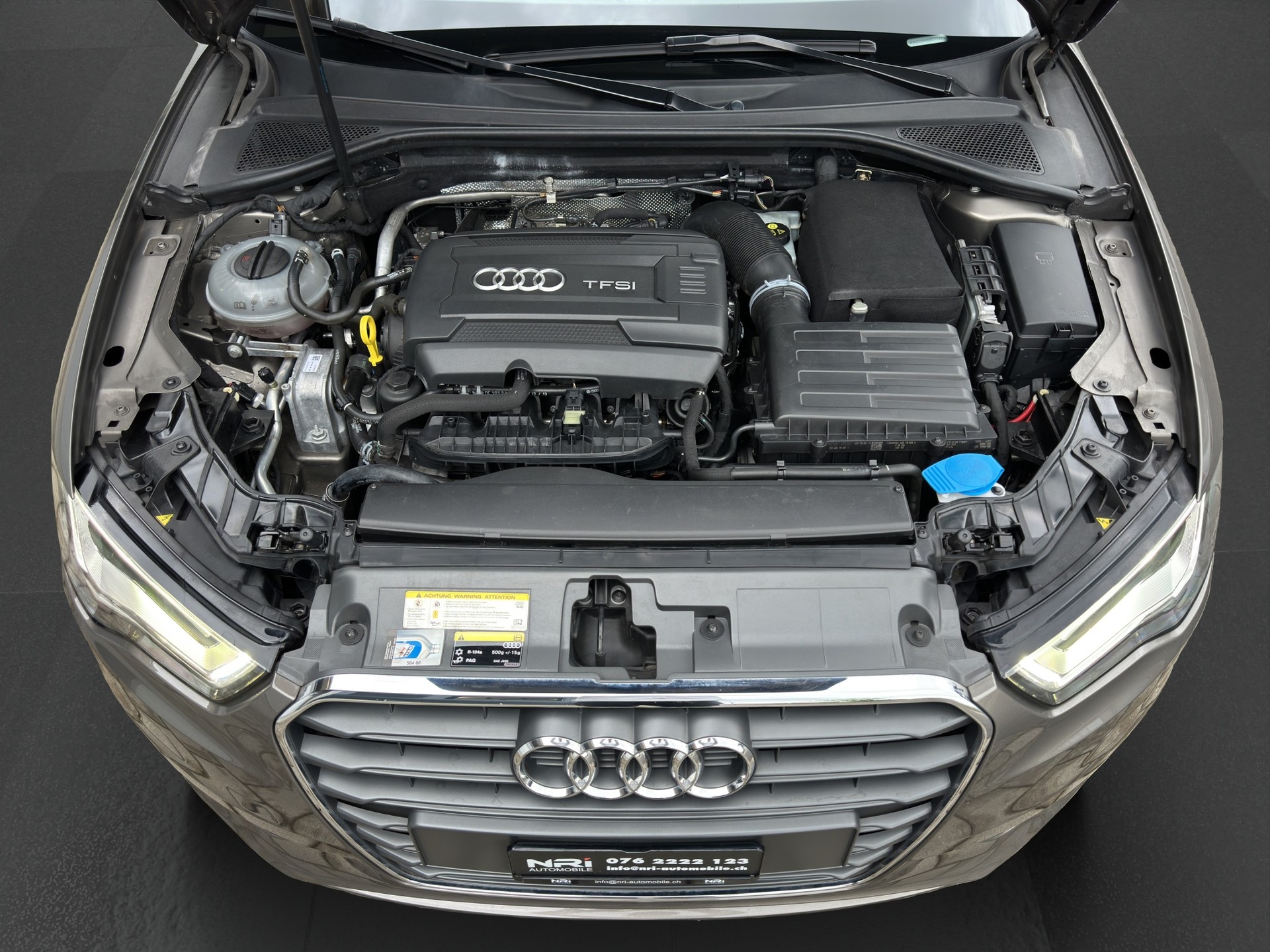 AUDI A3 Sportback 1.8 T FSI Ambition S-Tronic-image-17