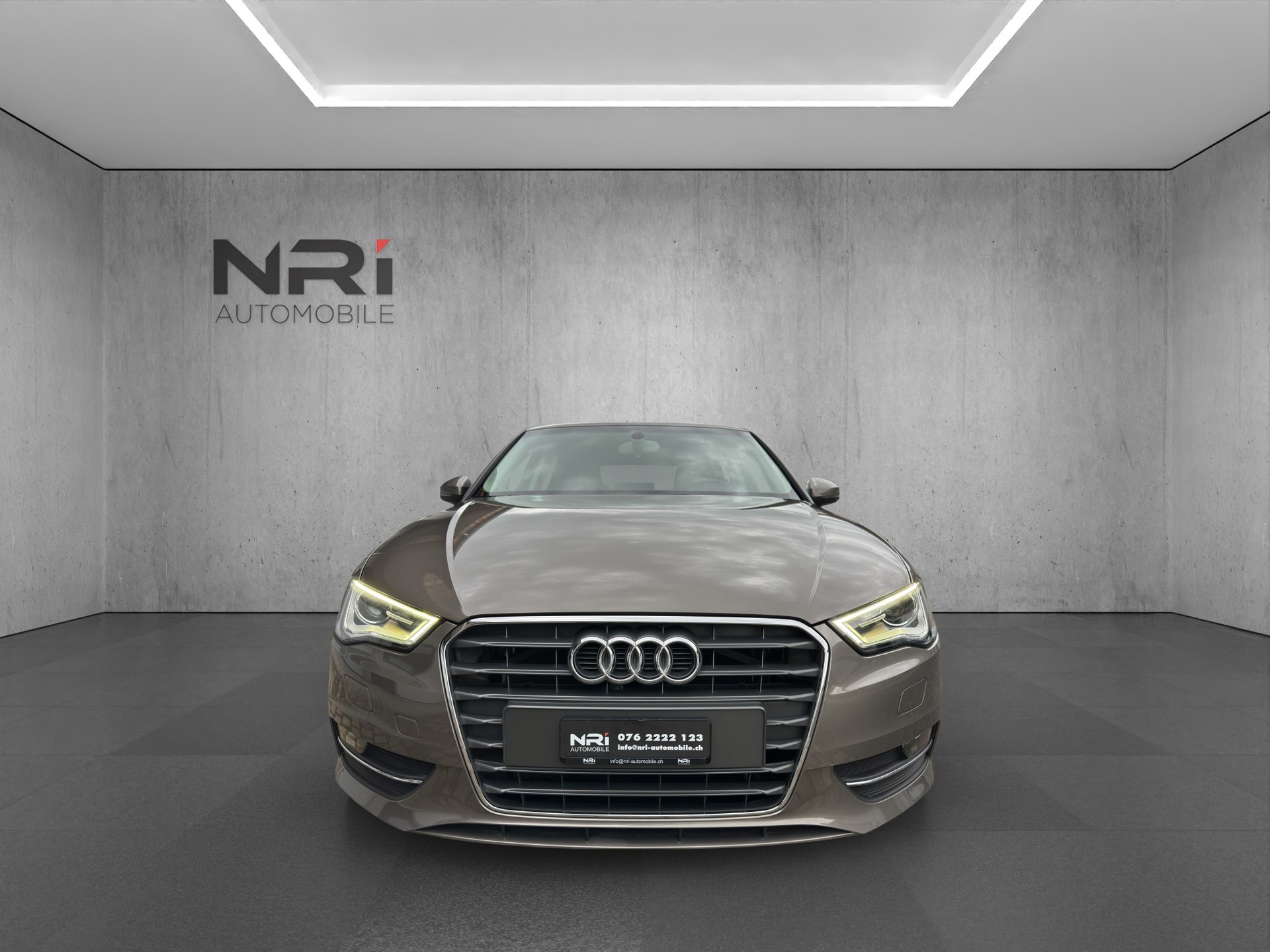 AUDI A3 Sportback 1.8 T FSI Ambition S-Tronic-image-1
