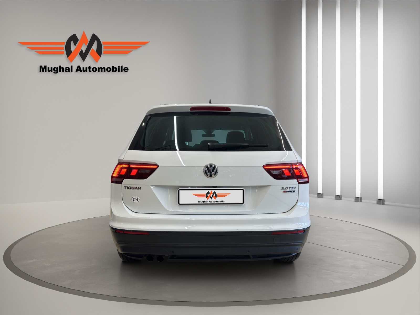 VW Tiguan 2.0TSI Comfortline 4Motion DSG-image-3