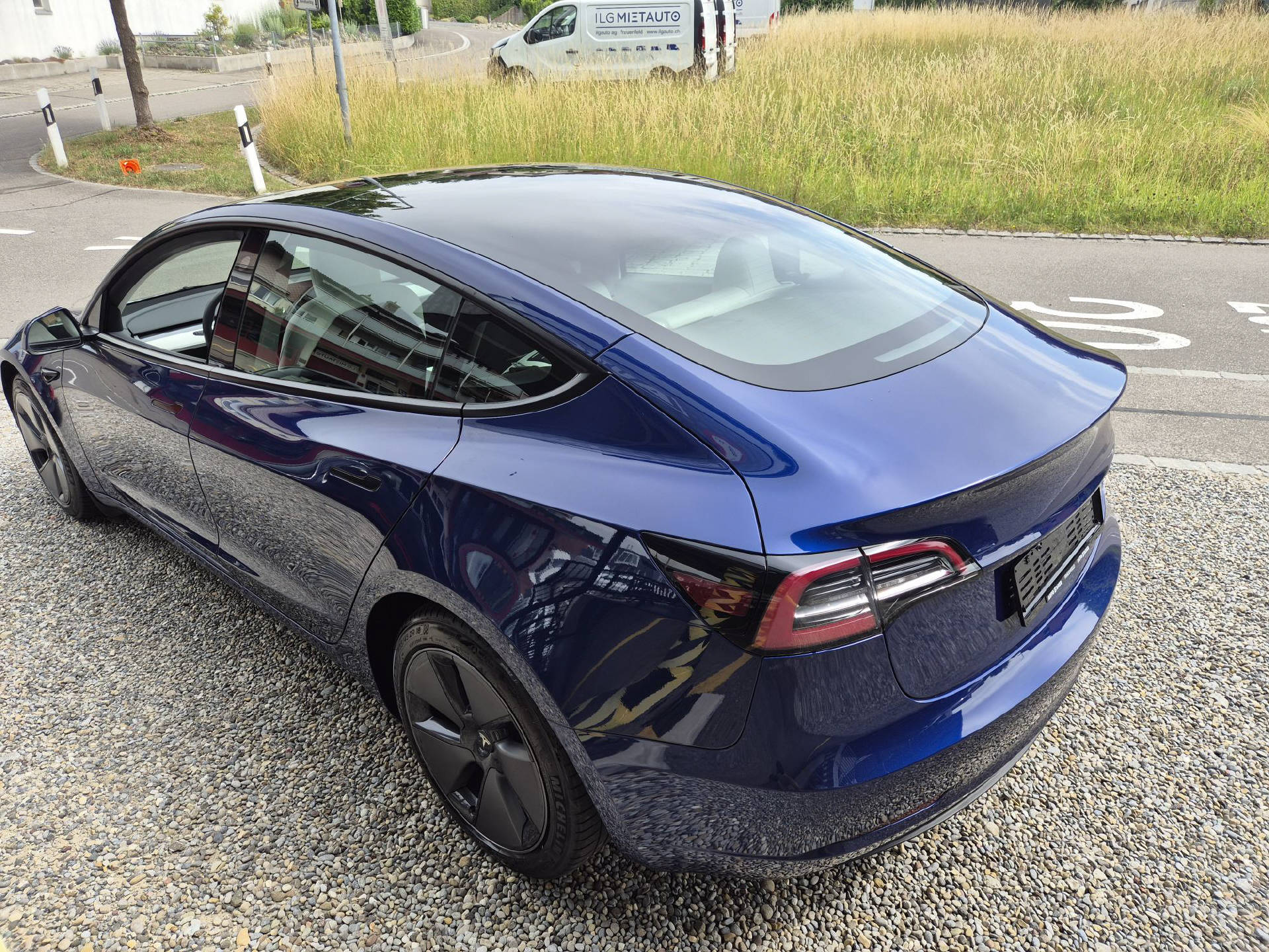 TESLA Model 3 Standart Range Plus-image-4