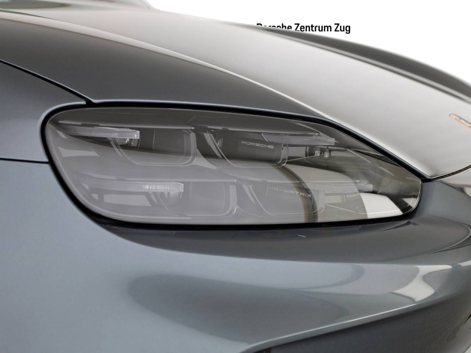 PORSCHE Cayenne Electric-image-19