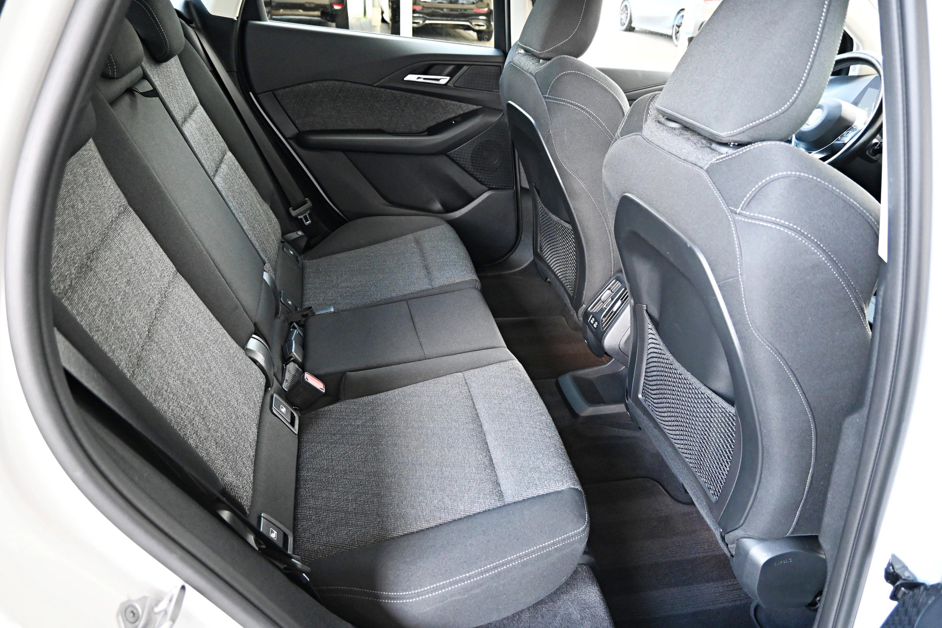 BMW 223d Active Tourer xDrive DKG 4X4 (CH Auto) + AHK 1500kg-image-14