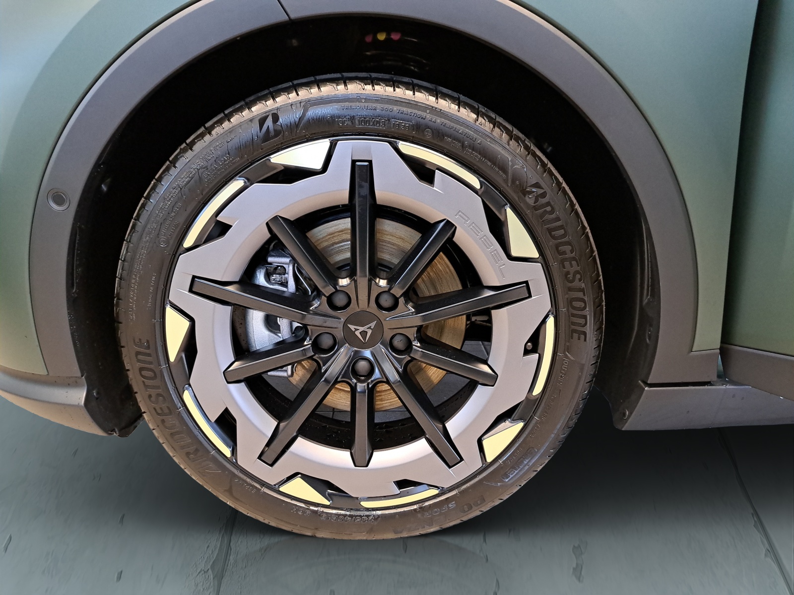 CUPRA Raval 52 kWh VZ Extreme-image-8