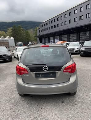 OPEL Meriva 1.4 Turbo Enjoy-image-4