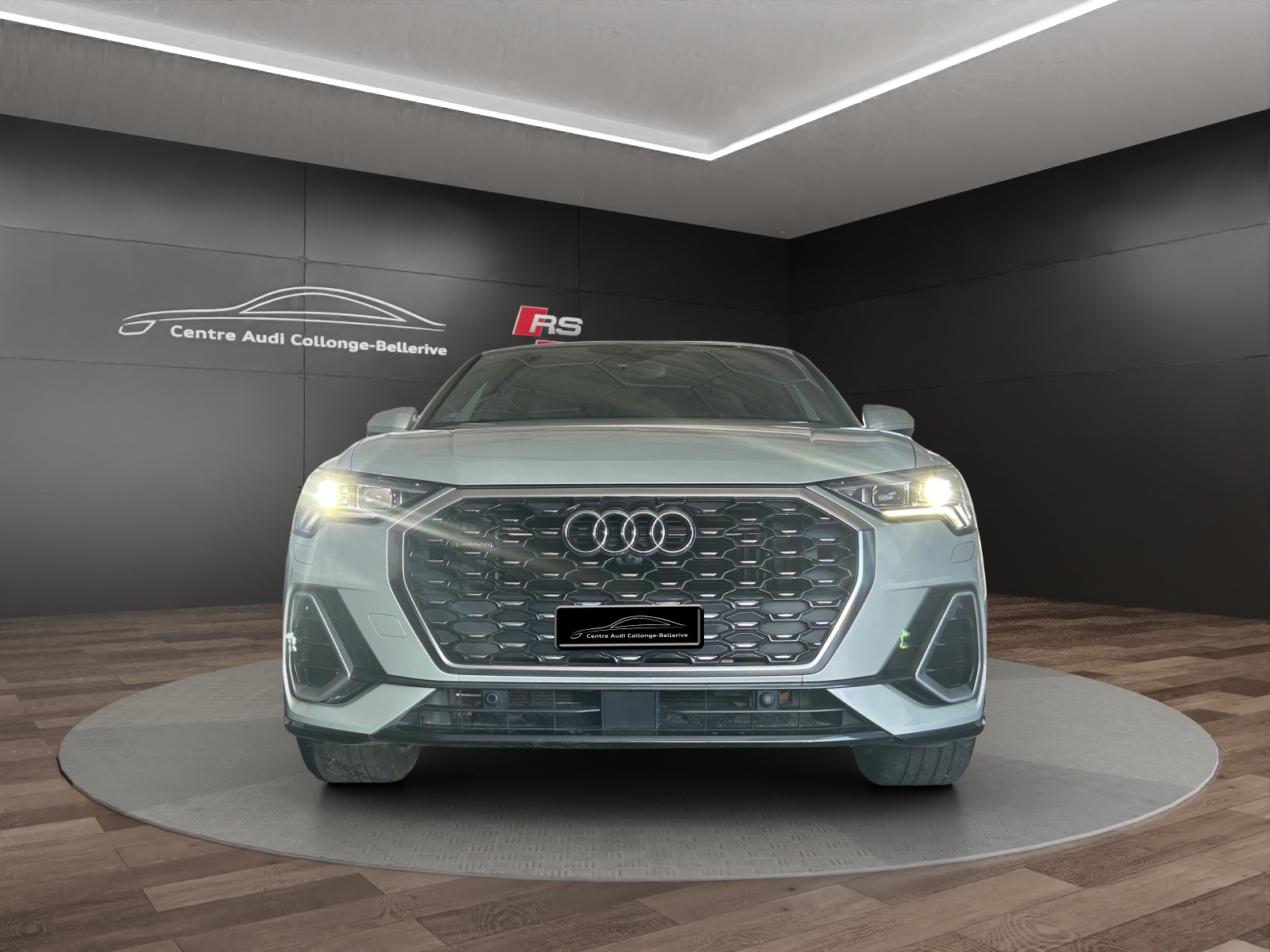 AUDI Q3 Sportback 45 TFSI S line quattro S-tronic-showroom-element-1