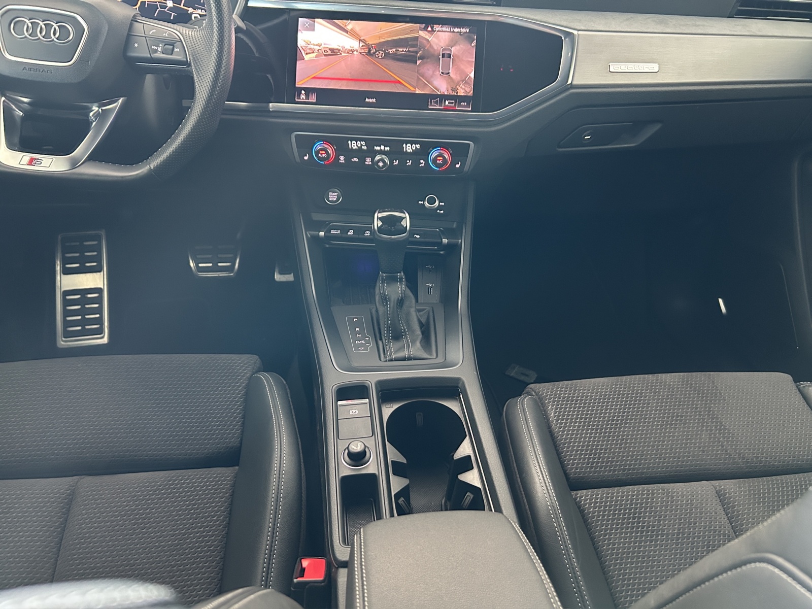 AUDI Q3 Sportback 45 TFSI S line quattro S-tronic-image-13