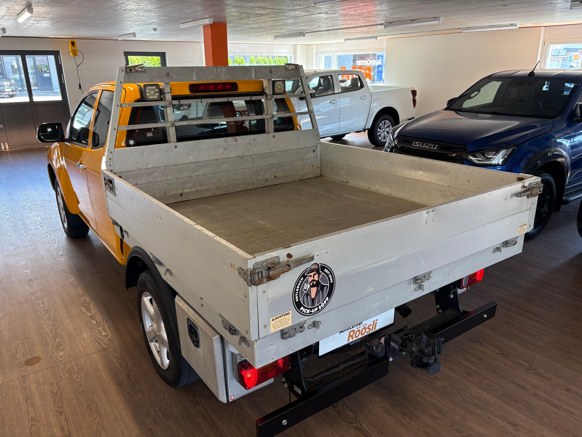 ISUZU D-MAX 2.5 SpaceCab Solar 4x4 A-image-3