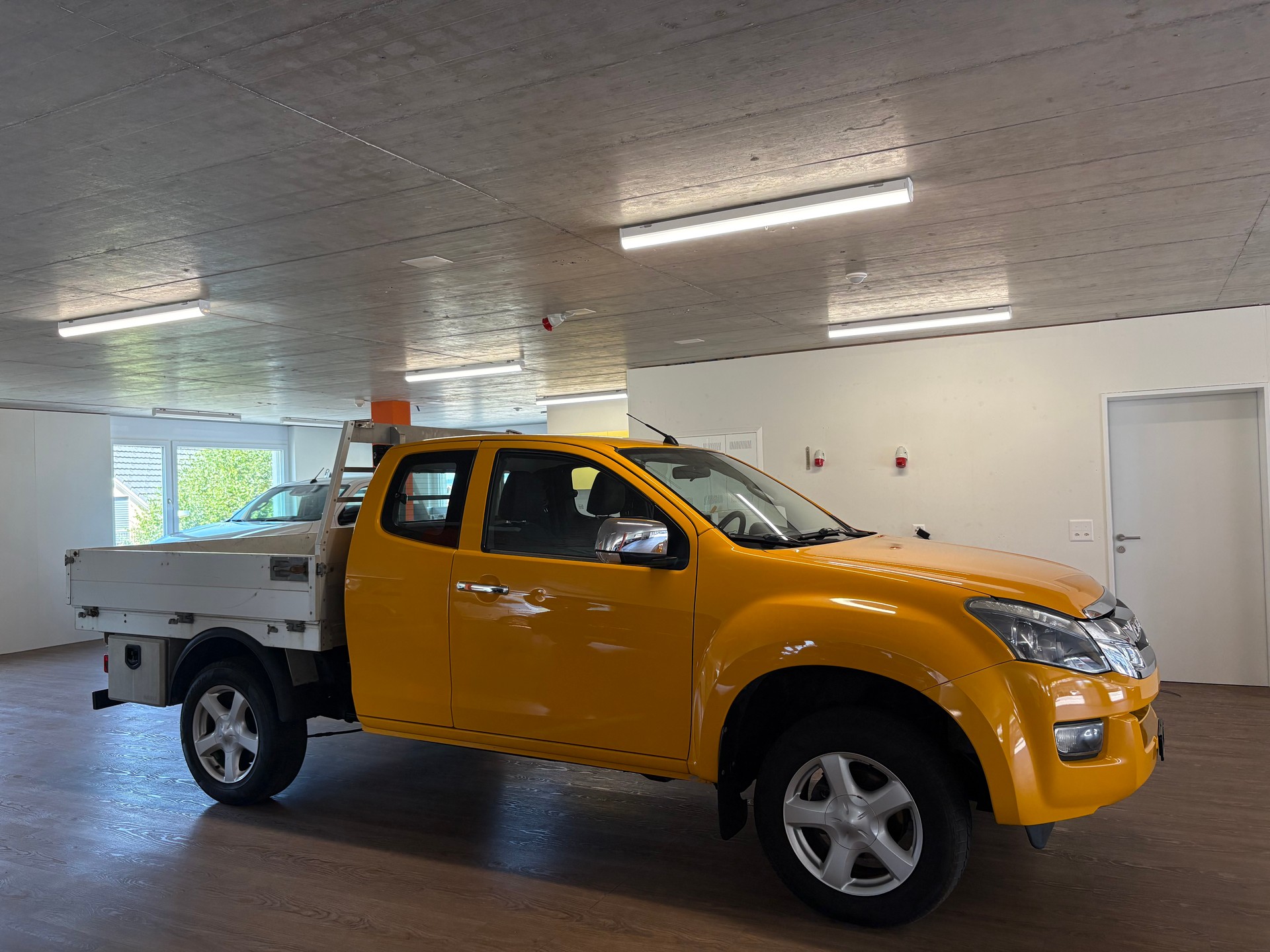 ISUZU D-MAX 2.5 SpaceCab Solar 4x4 A-image-5
