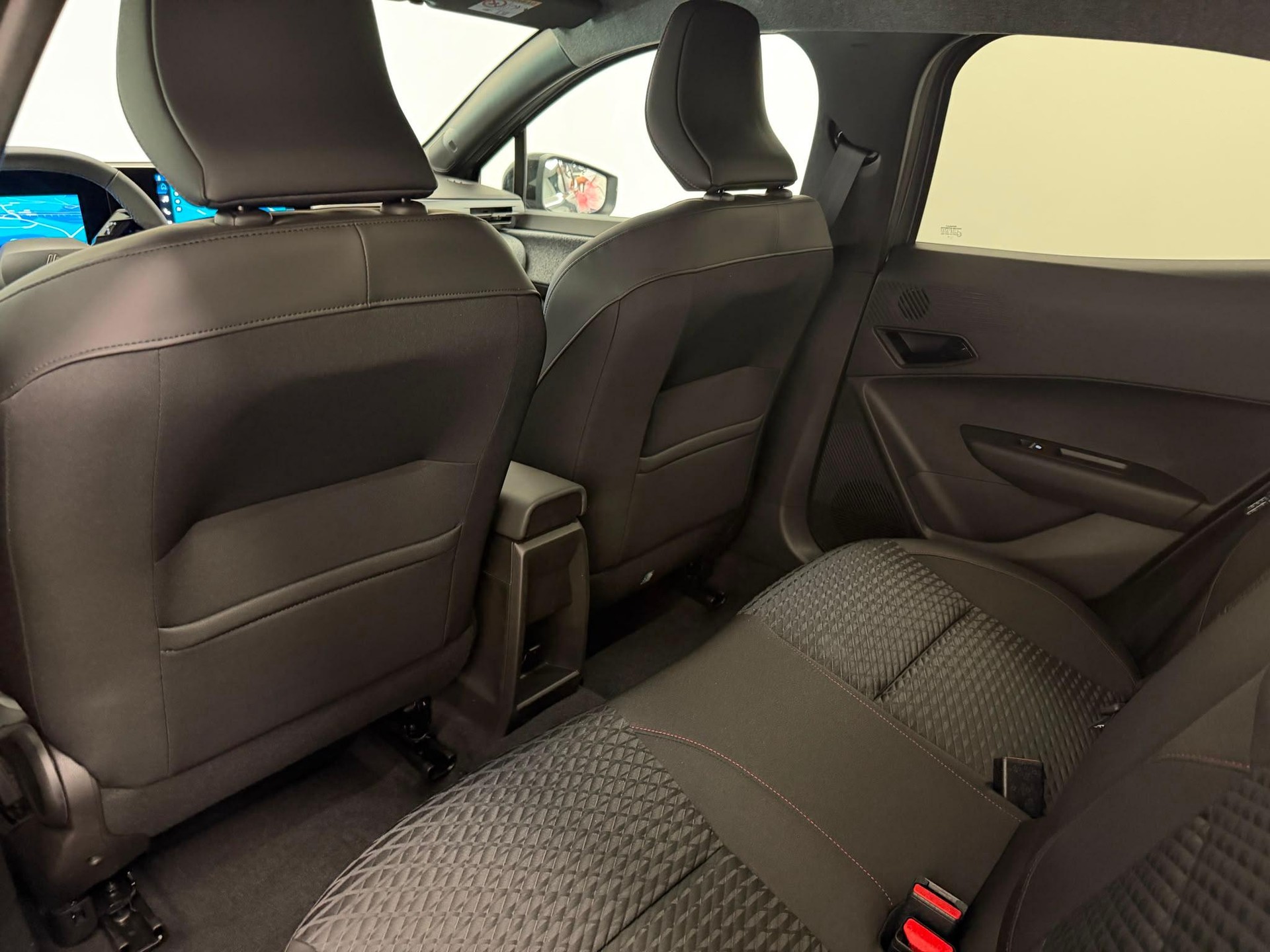 RENAULT Clio 1.2 TCe techno EDC-image-11