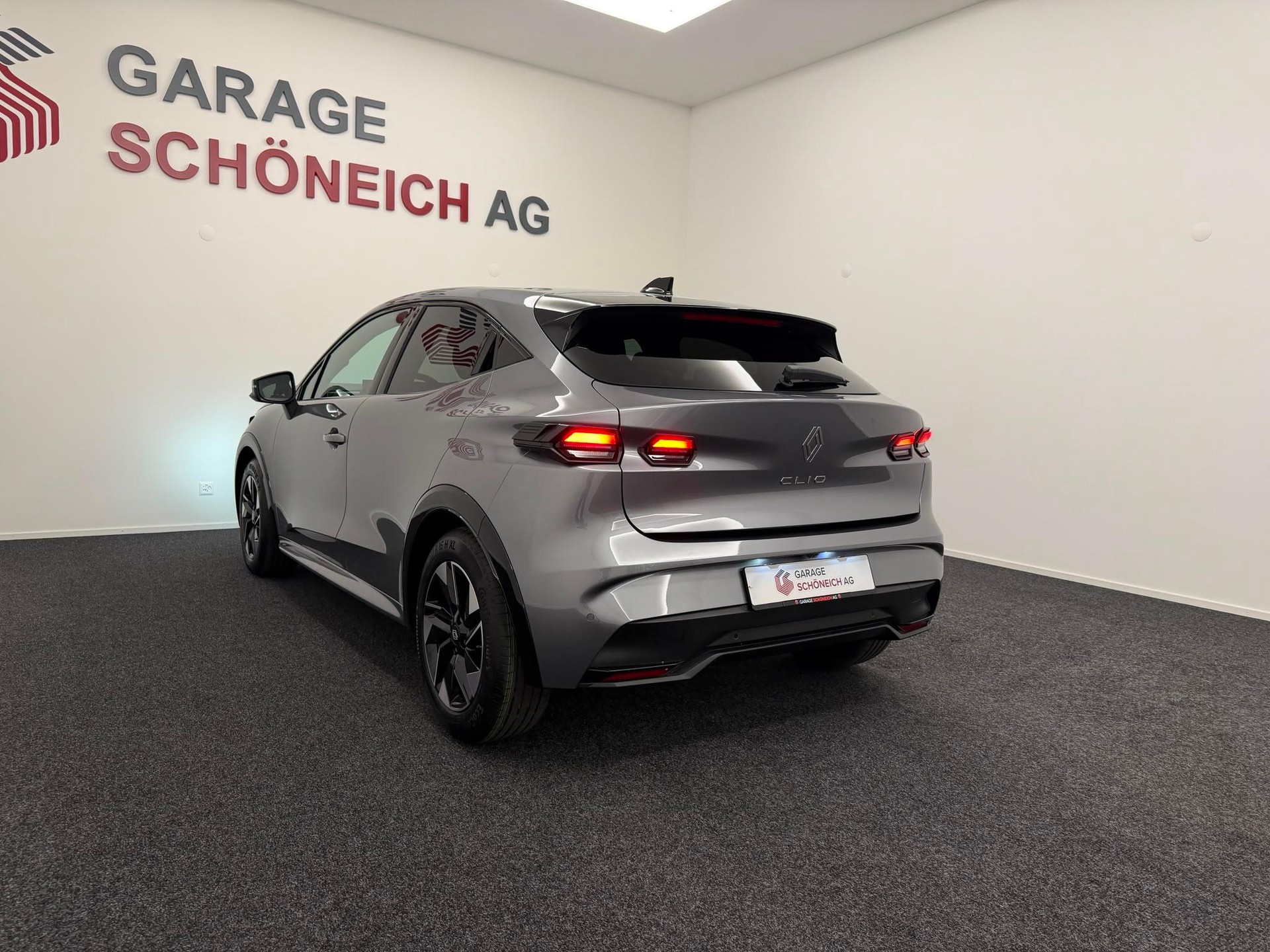RENAULT Clio 1.2 TCe techno EDC-image-6