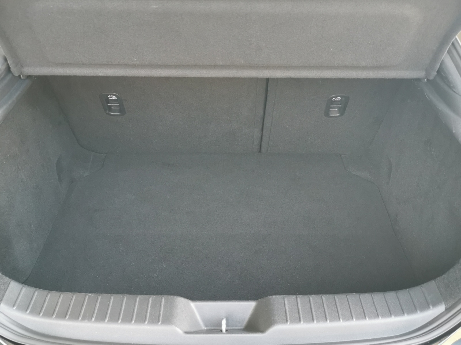 MAZDA 3 Hatchback 2.0 150 Ambition Plus-image-12