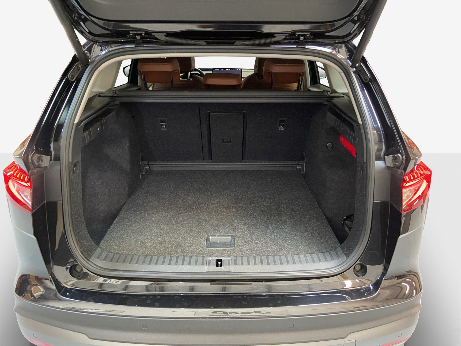 SKODA Enyaq iV 80-image-11