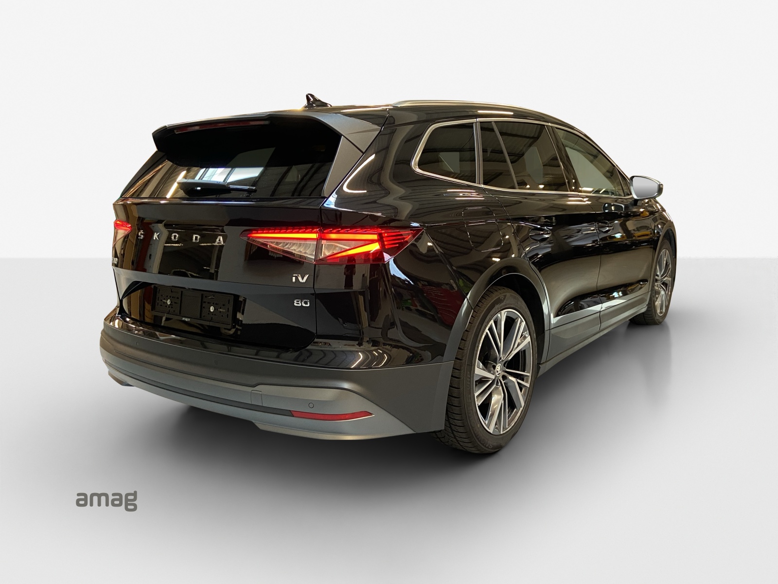SKODA Enyaq iV 80-image-3