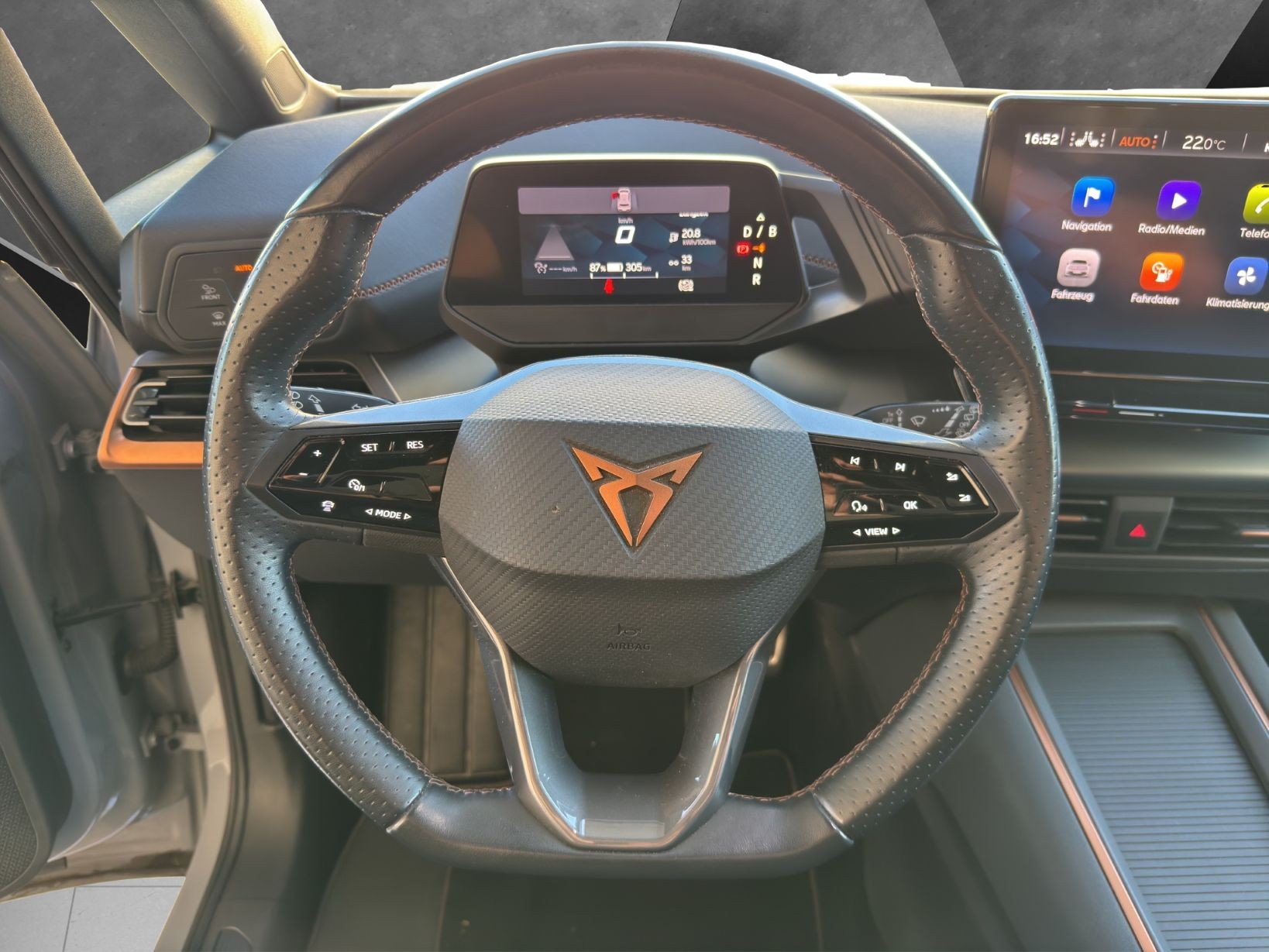 CUPRA Born Electric-image-5