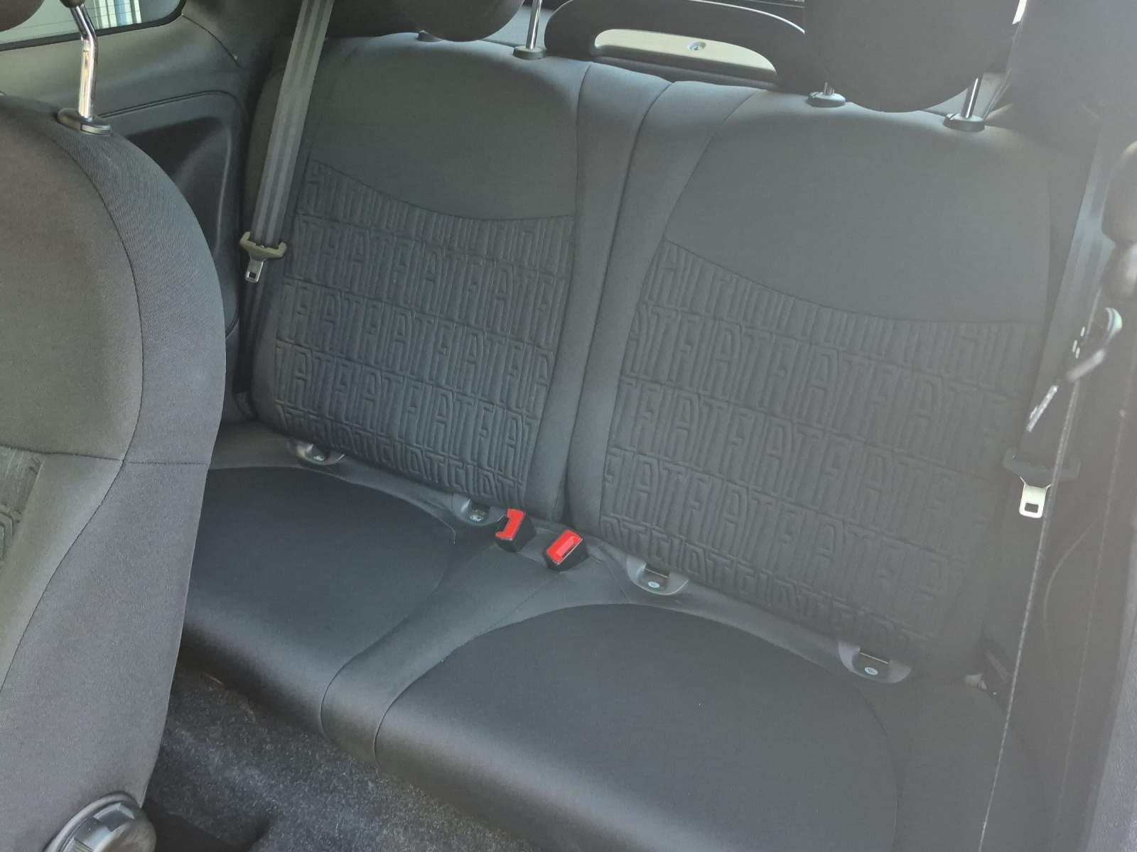 FIAT 500 C 1.0 Hybrid Lounge-image-6